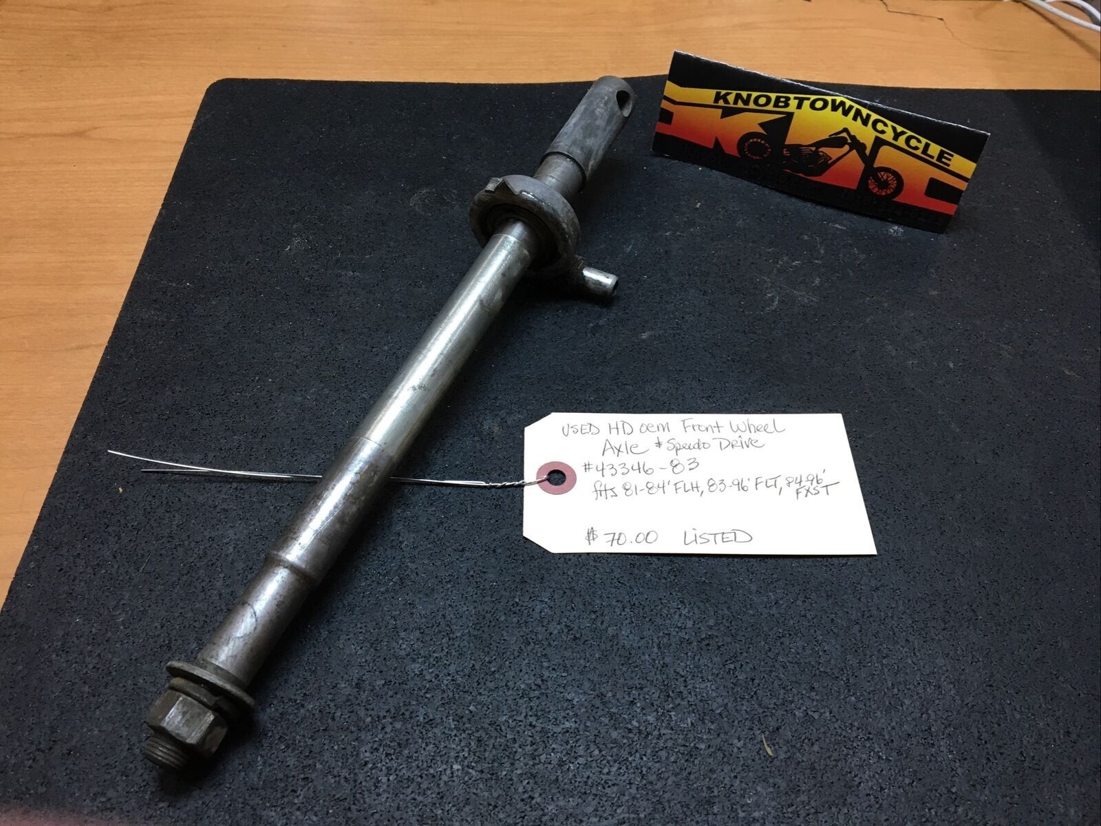 Harley Davidson oem Front Wheel Axle & Speedo Drive