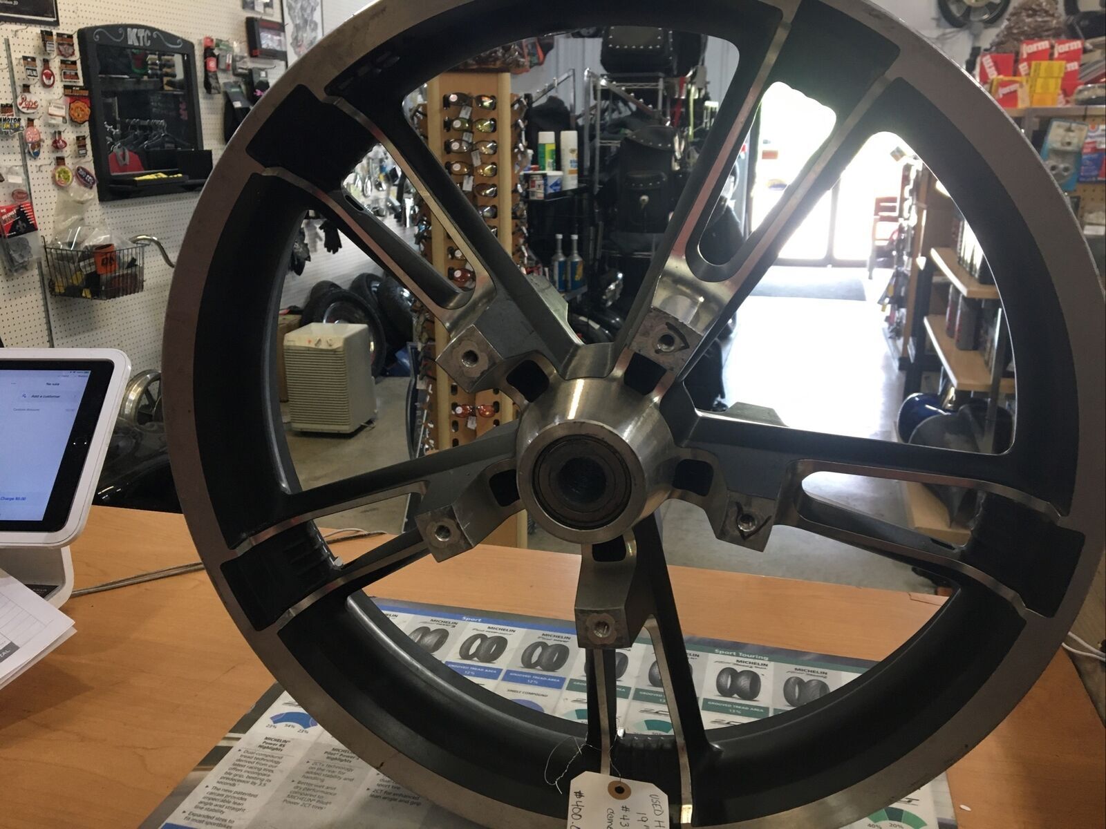 Harley Davidson Oem 5-Spoke 19” Front Wheel #43300904