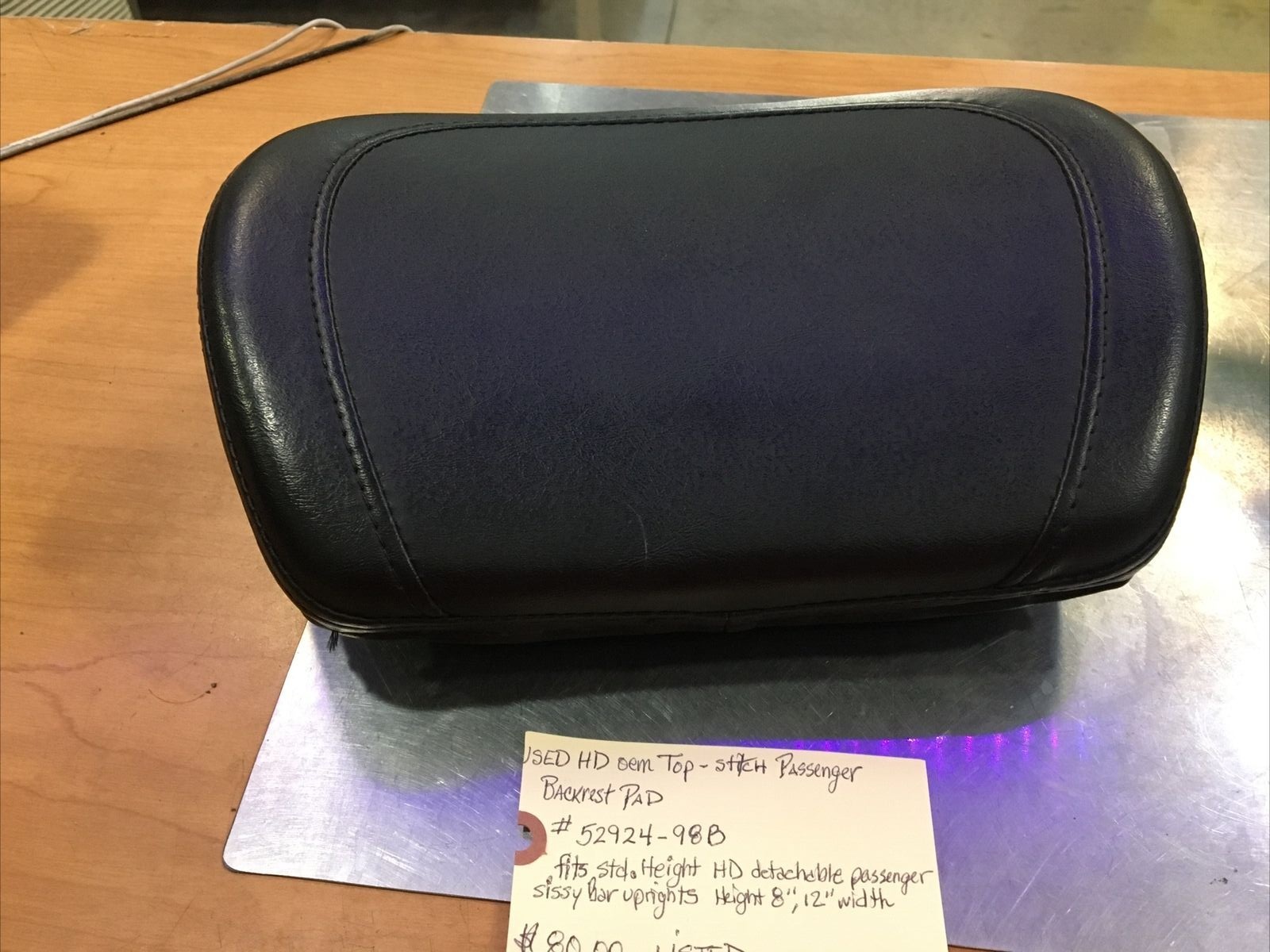 Harley Davidson oem Top-Stitch Passenger Backrest Pad