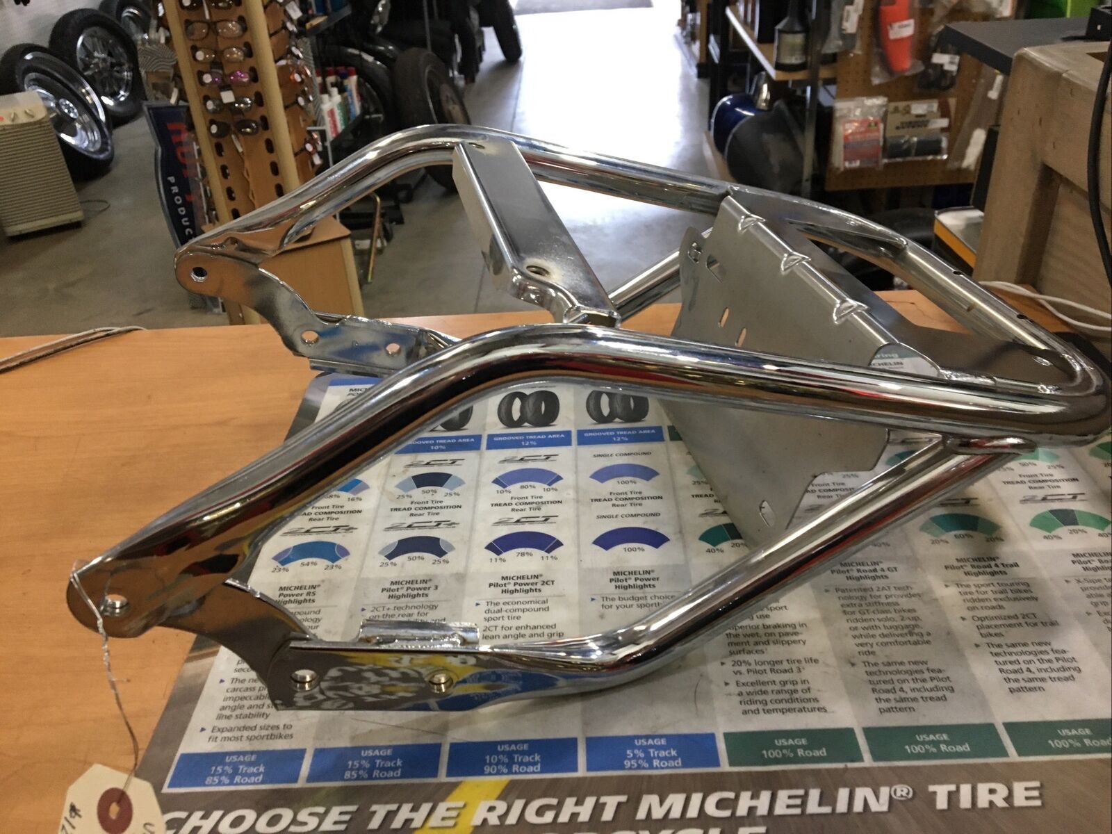 Harley Davidson oem Rigid Tour-pack Mount #53411-09