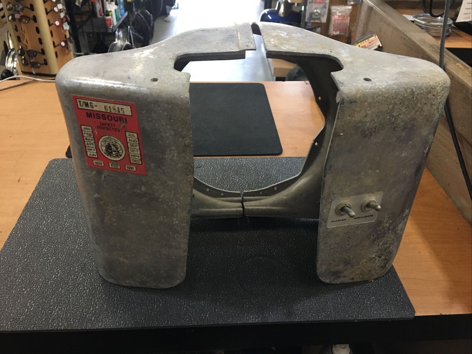 Harley Davidson OEM Headlight Nacelle #67854-60/67855-60