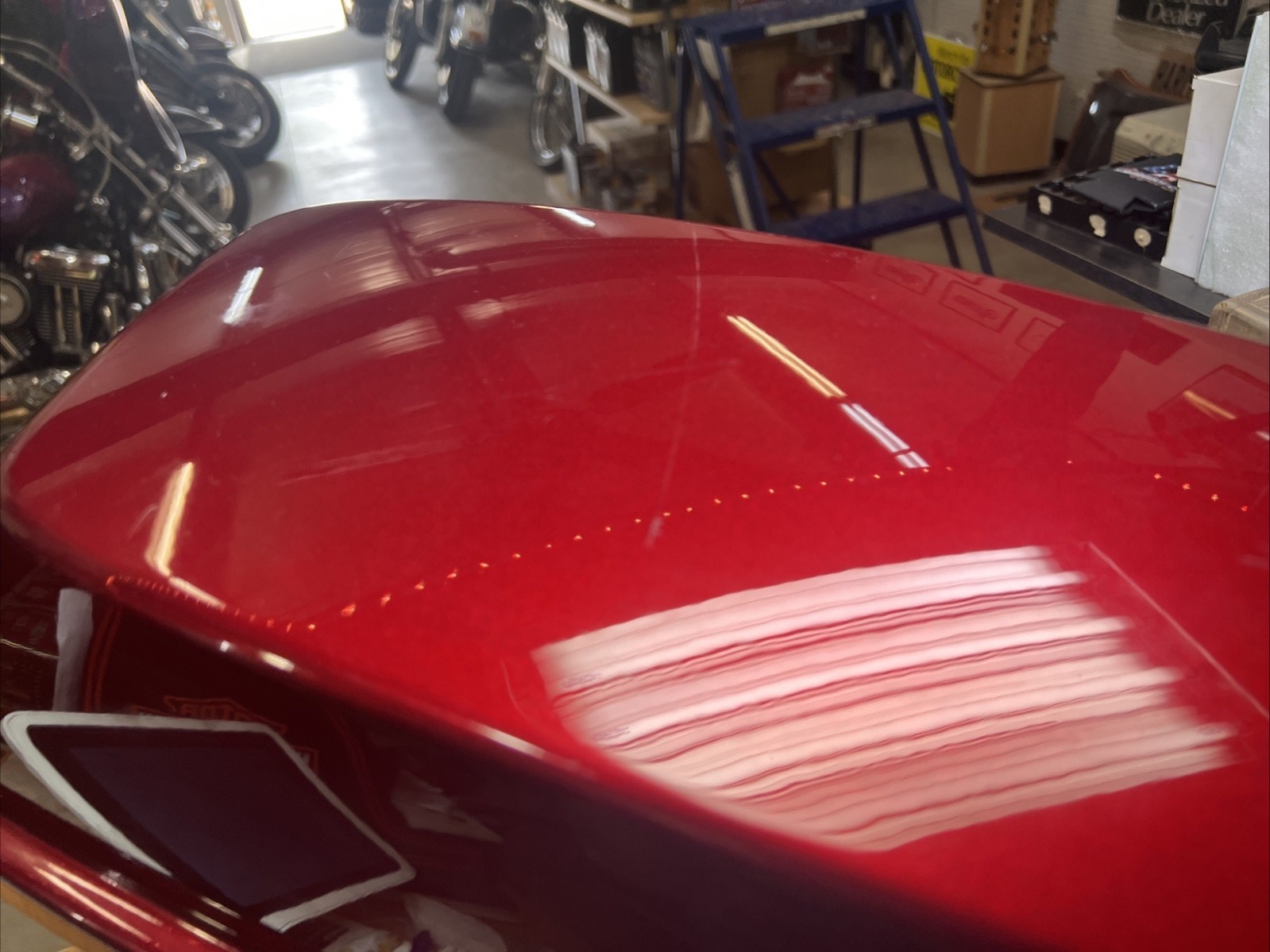 Harley Davidson oem LH Saddlebag & Cover #90201061EAC