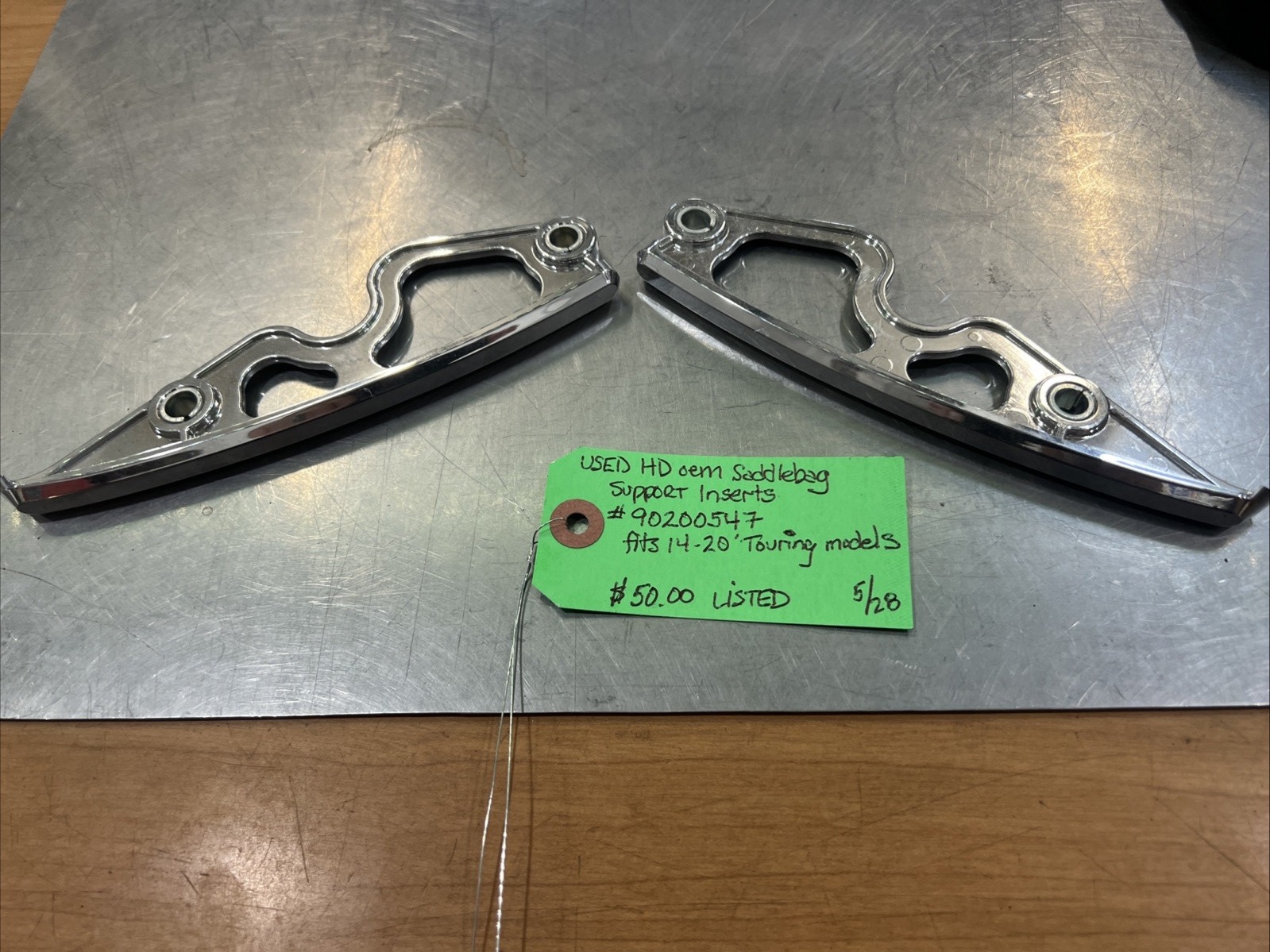 Harley Davidson oem Saddlebag Support Inserts #90200547