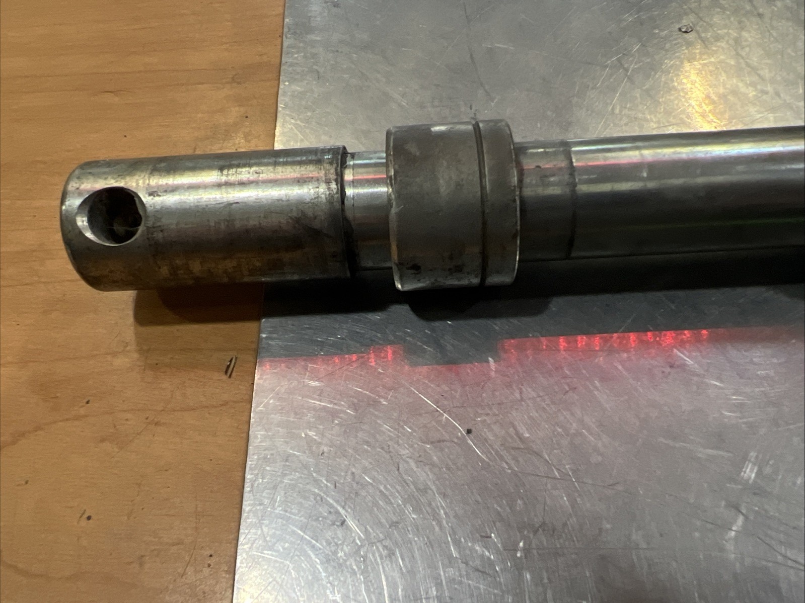 Harley Davidson oem Front Axle Assembly 1” #43364-00