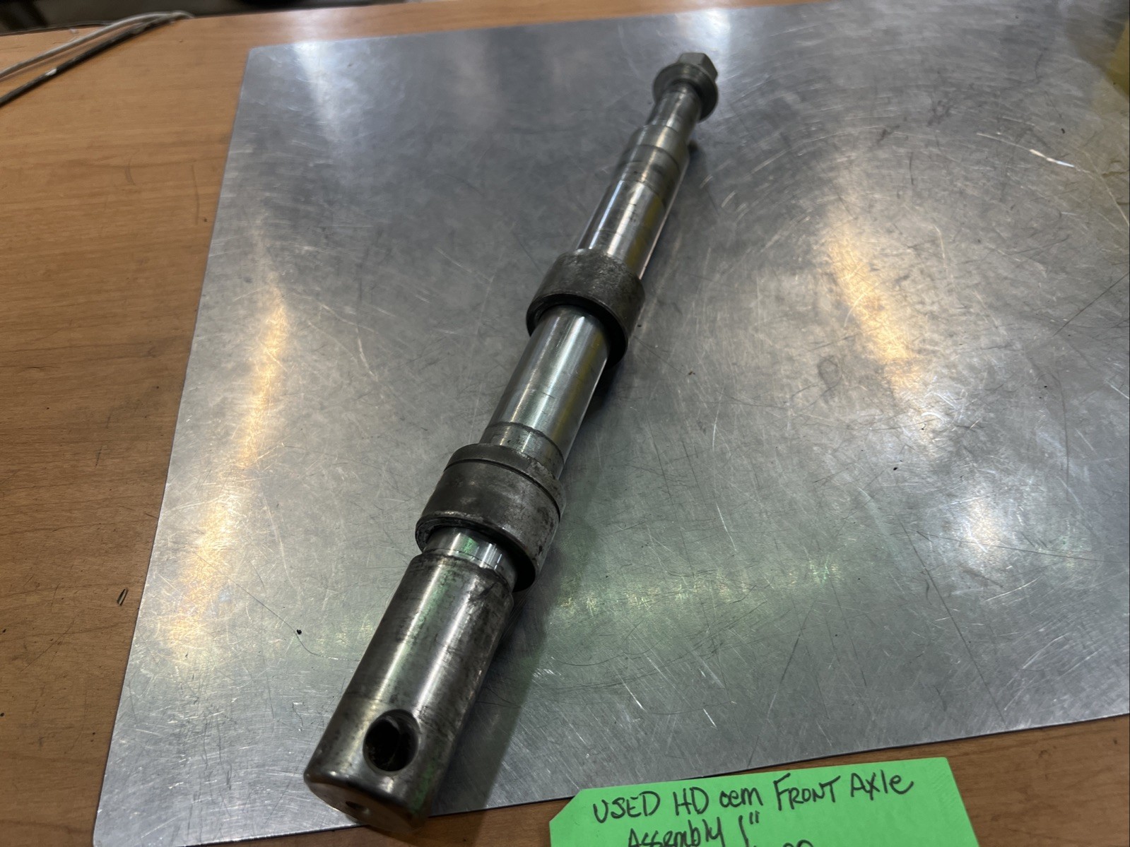 Harley Davidson oem Front Axle Assembly 1” #43364-00