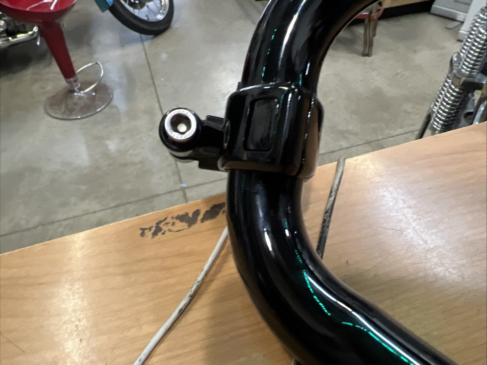 Harley Davidson oem Black Engine Guard #49000240