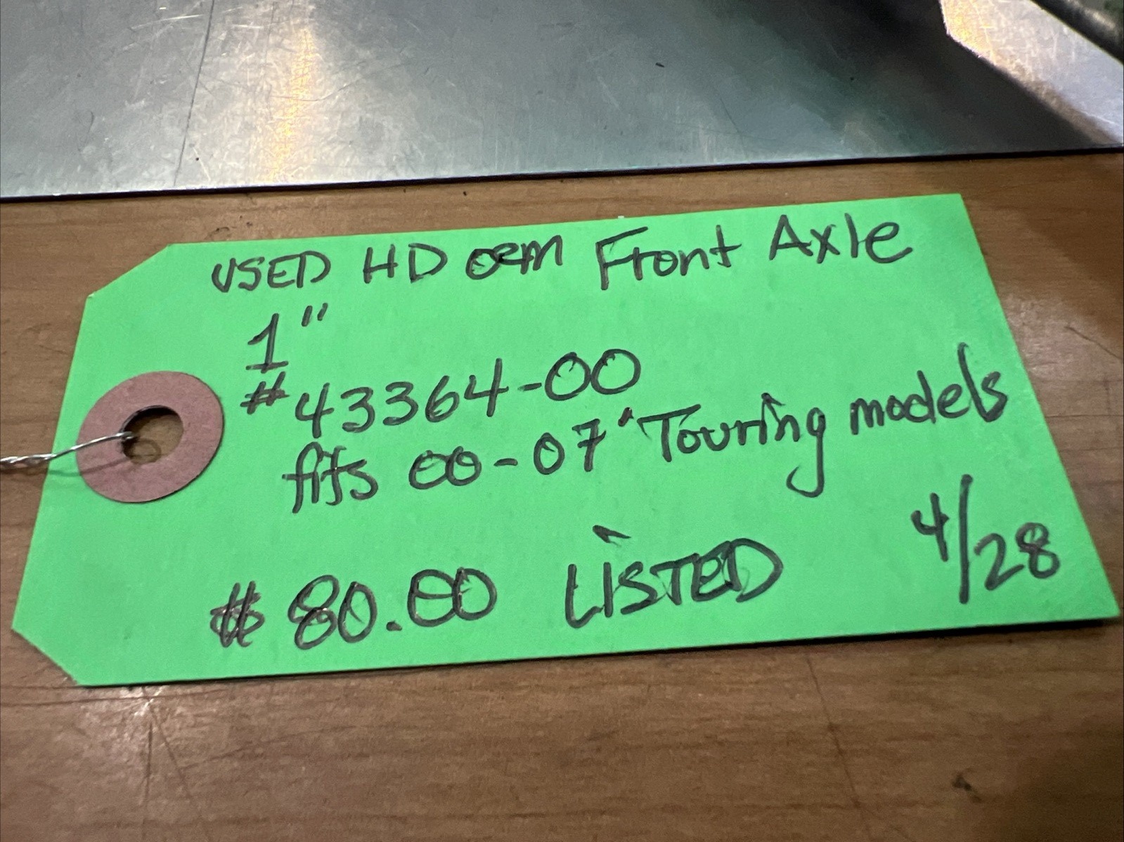 Harley Davidson oem Front Axle 1” #43364-00