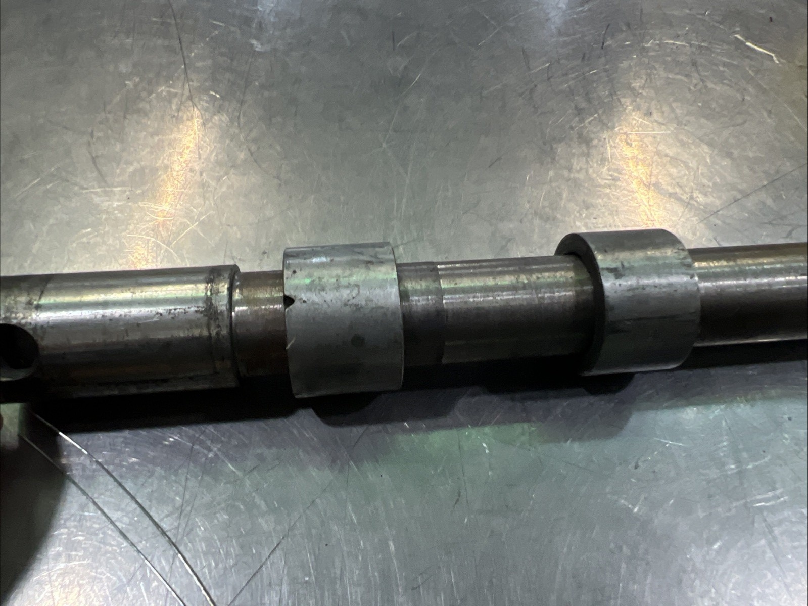 Harley Davidson oem Front Axle 1” #43364-00