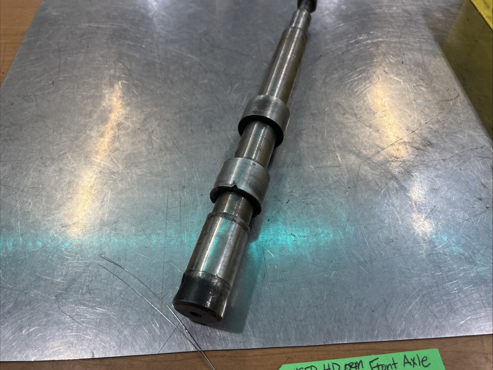 Harley Davidson oem Front Axle 1” #43364-00