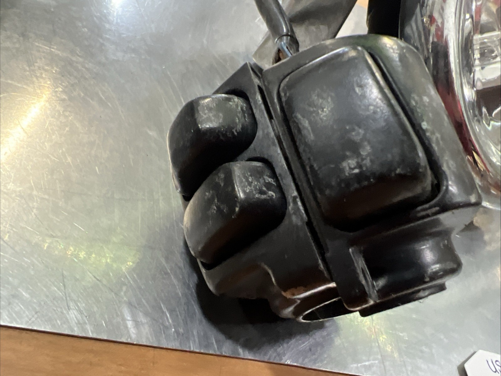 Harley Davidson oem Headlight & Bracket With Speedometer