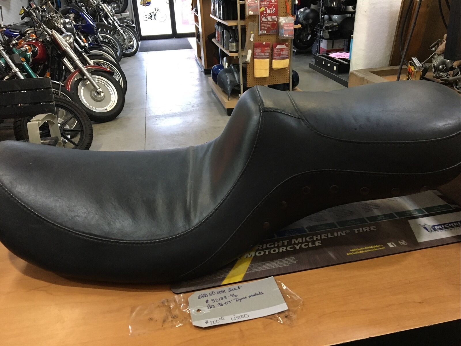 Harley Davidson oem Seat #52183-96 | Knobtown Cycle