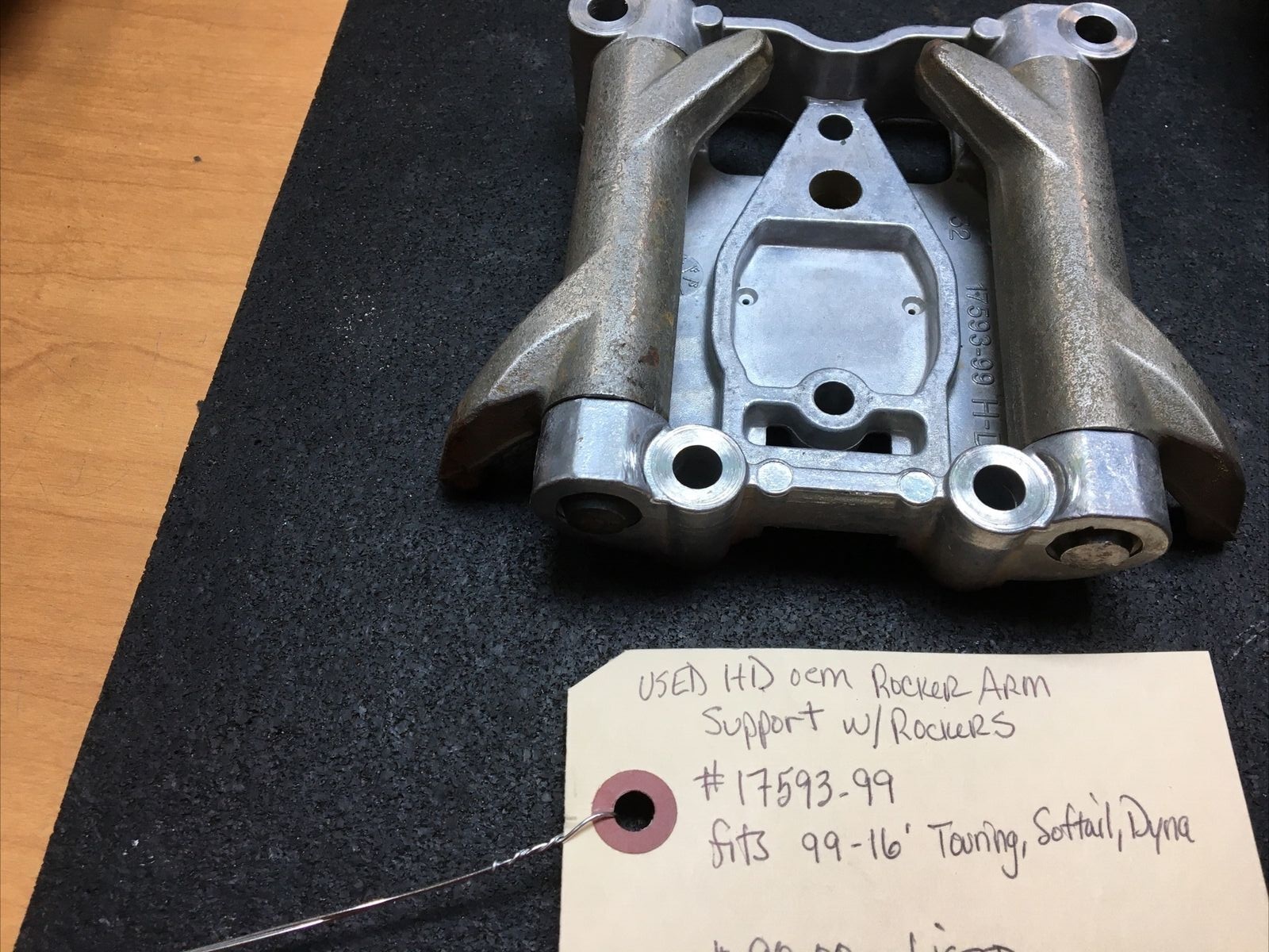 Harley Davidson oem Rocker Arm Support With Rockers