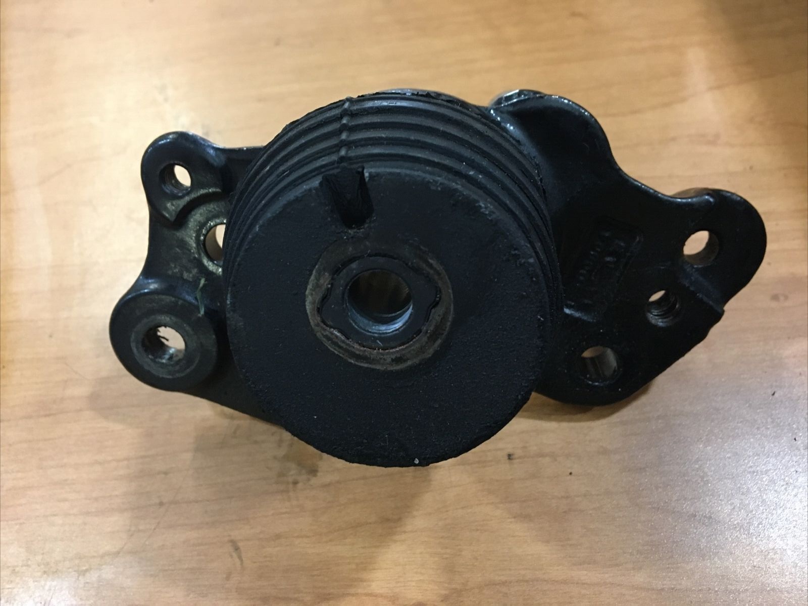 Harley Davidson OEM RH front engine motor mount #16400004