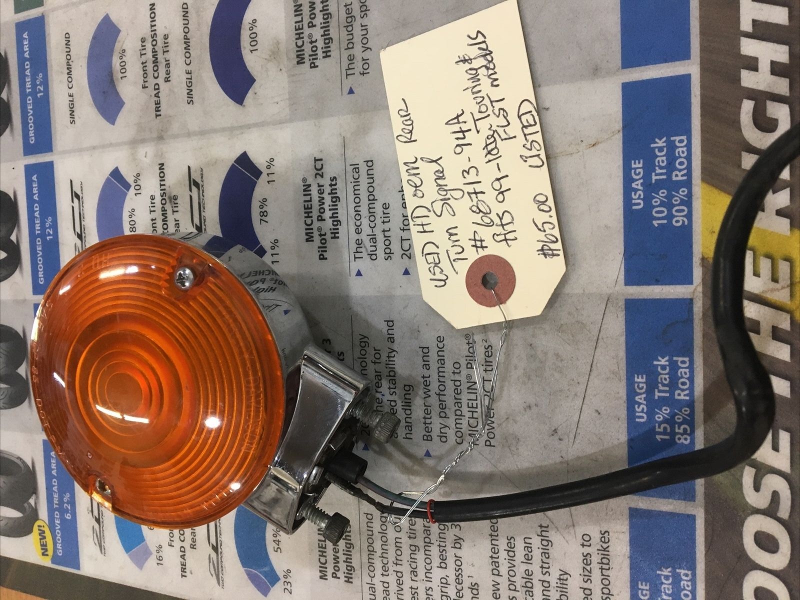 Harley Davidson OEM Rear Turn Signal #68713-94A