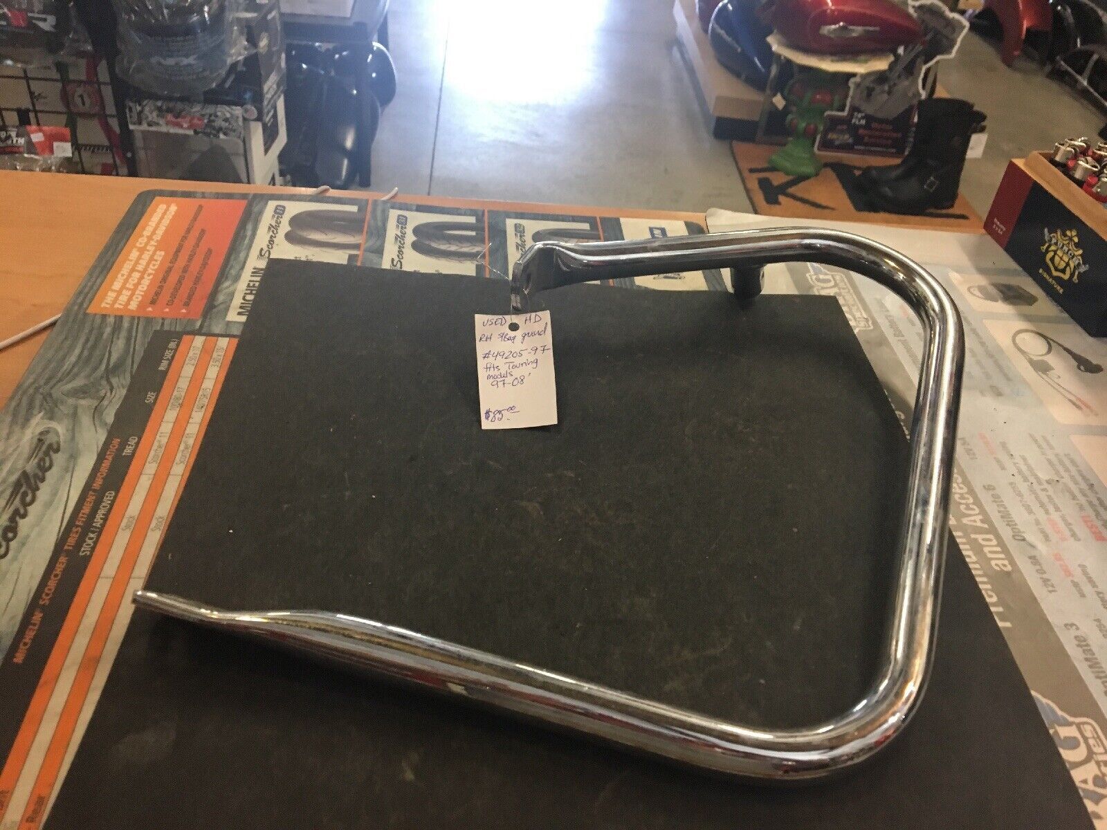 Harley Davidson OEM RH S/Bag Guard #49205-97