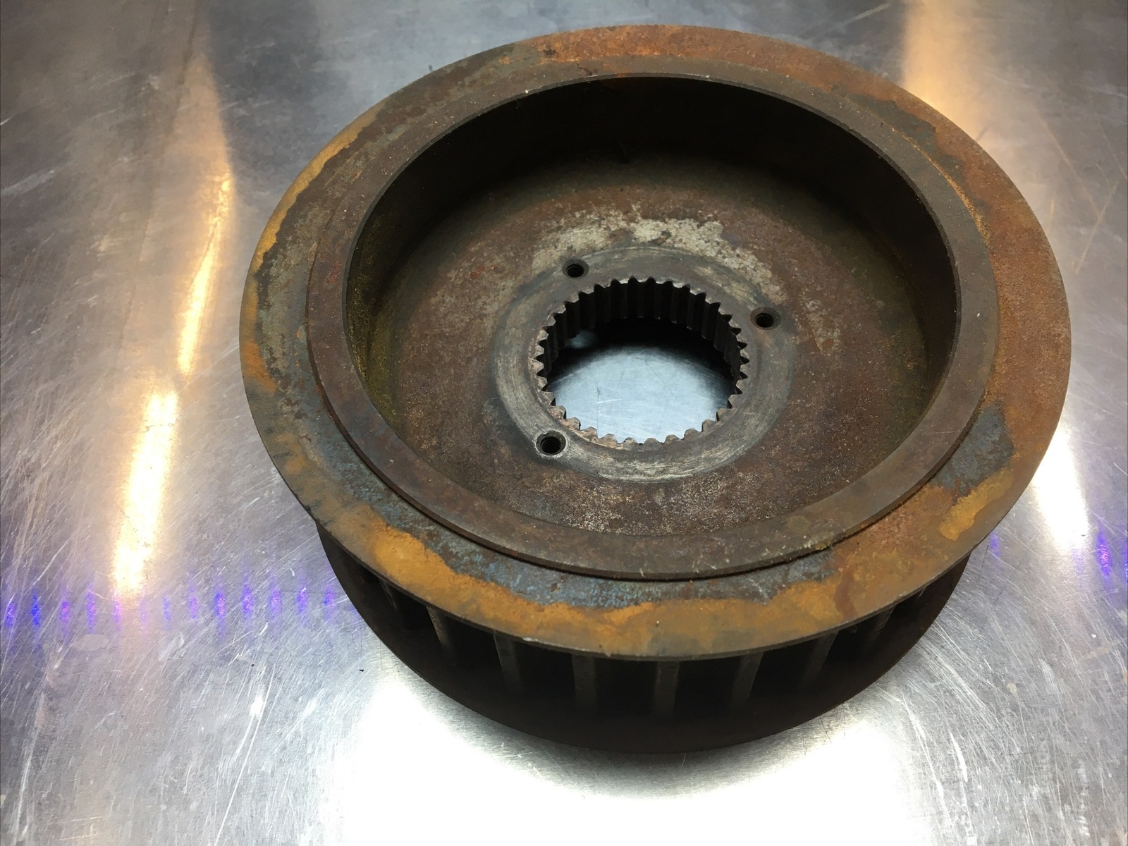 Harley Davidson oem Transmission Sprocket 32 Tooth