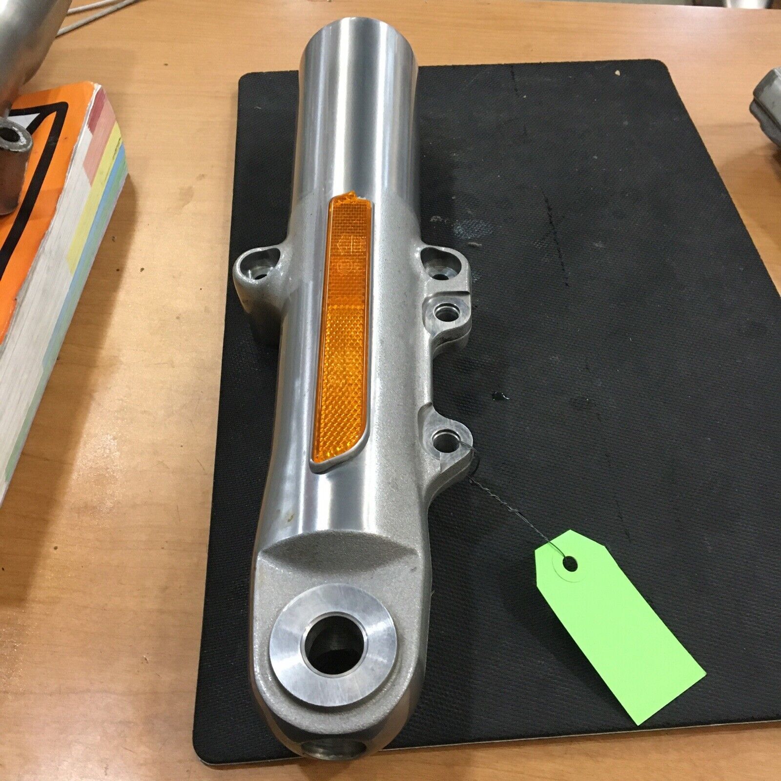 Harley Davidson OEM LH lower fork slider #45400022