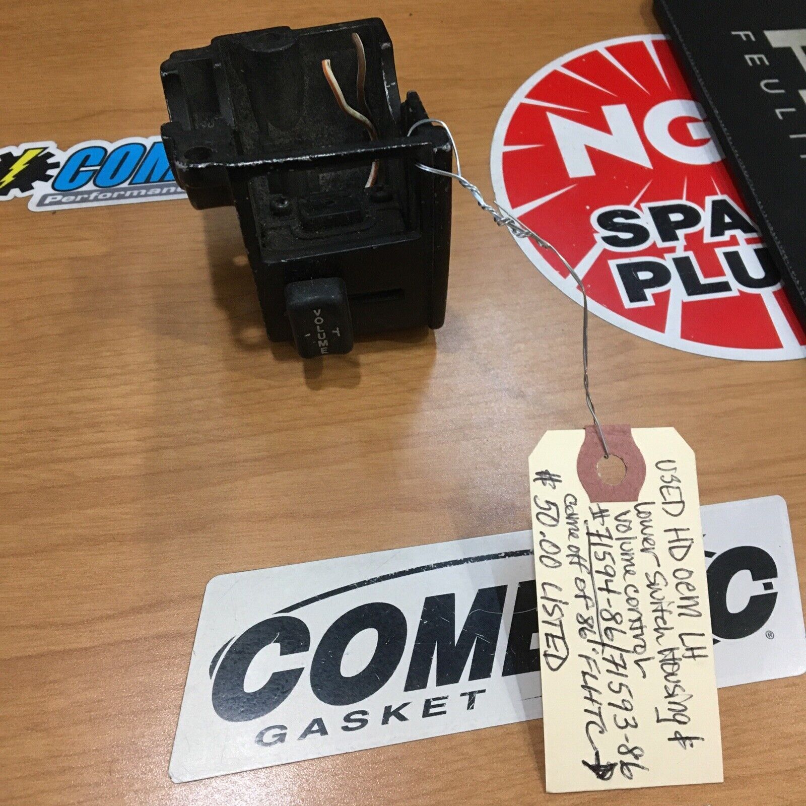 Harley Davidson oem LH lower switch housing and volume