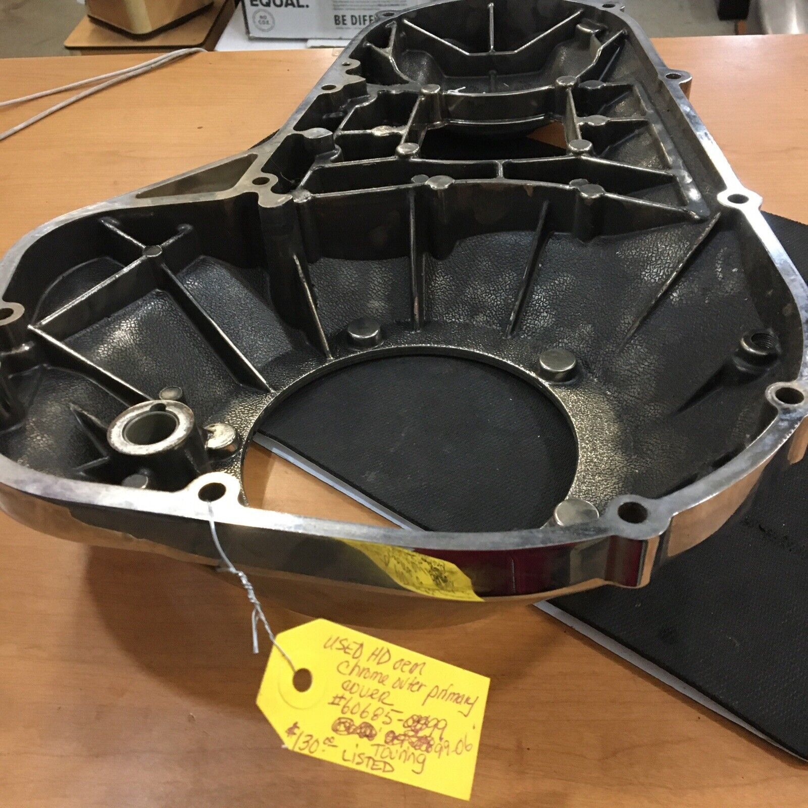 Harley Davidson OEM Chrome outer primary cover #60685-99