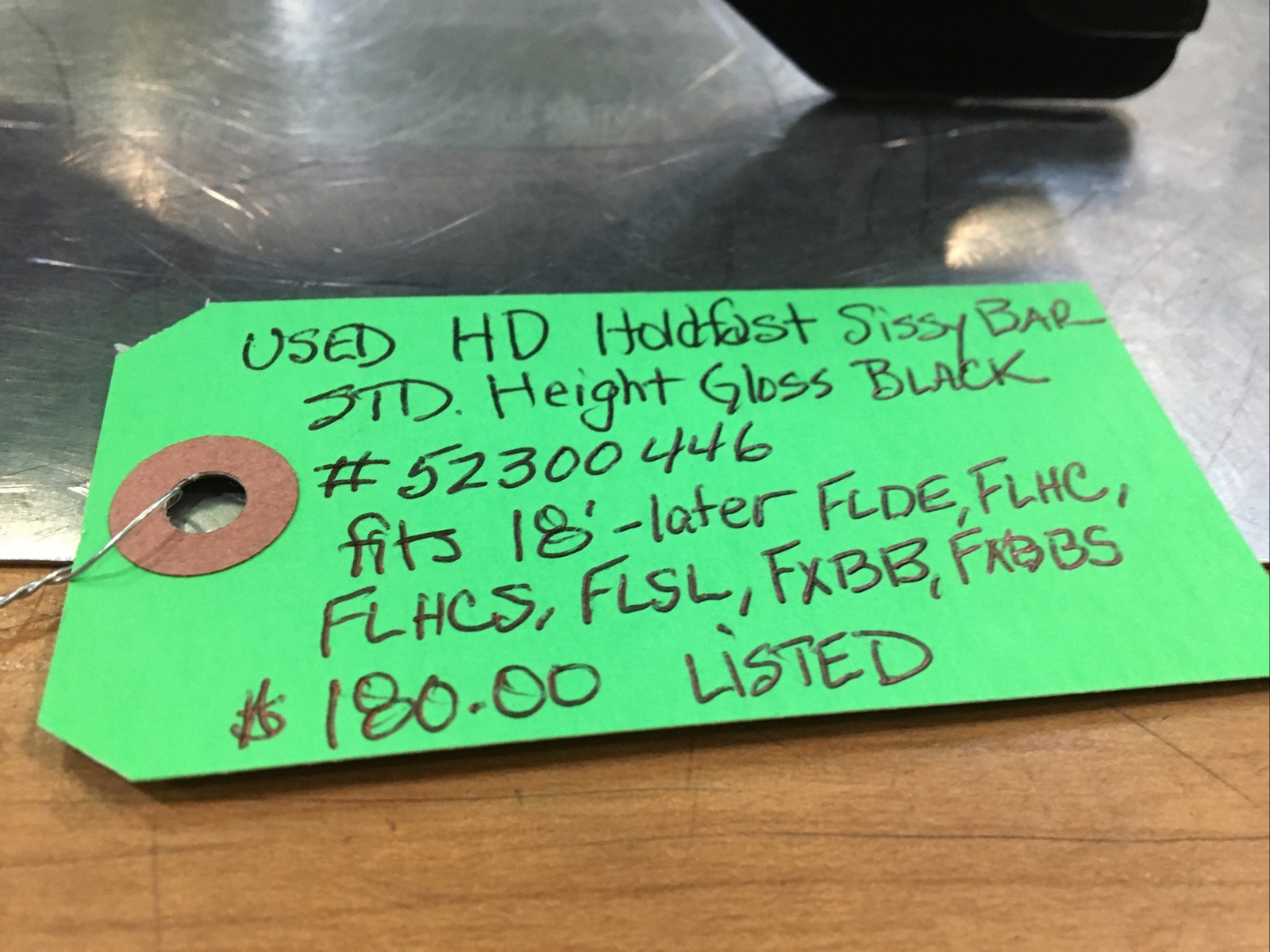 Harley Davidson Holdfast Sissy Bar Std Height Gloss Black