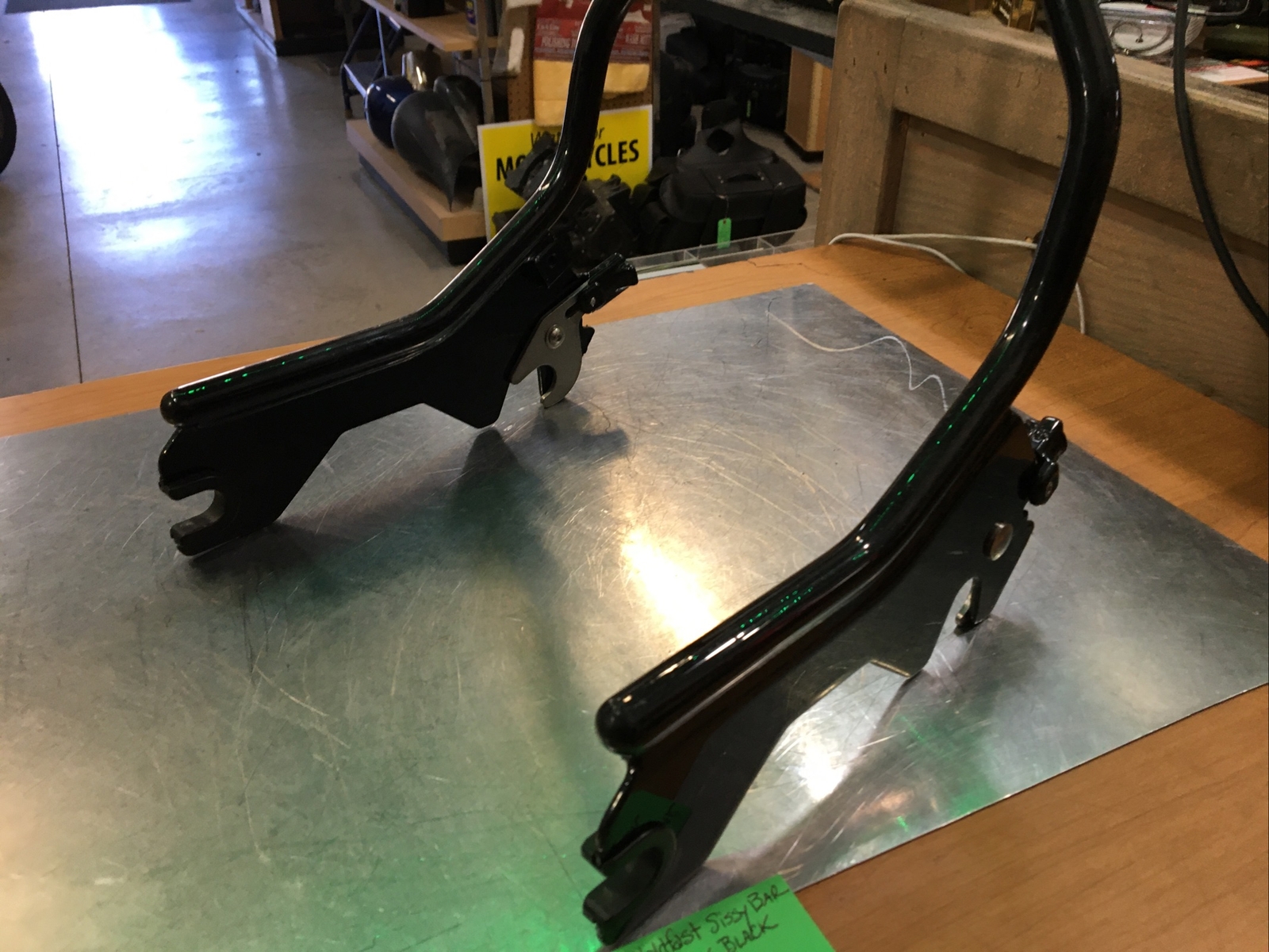 Harley Davidson Holdfast Sissy Bar Std Height Gloss Black