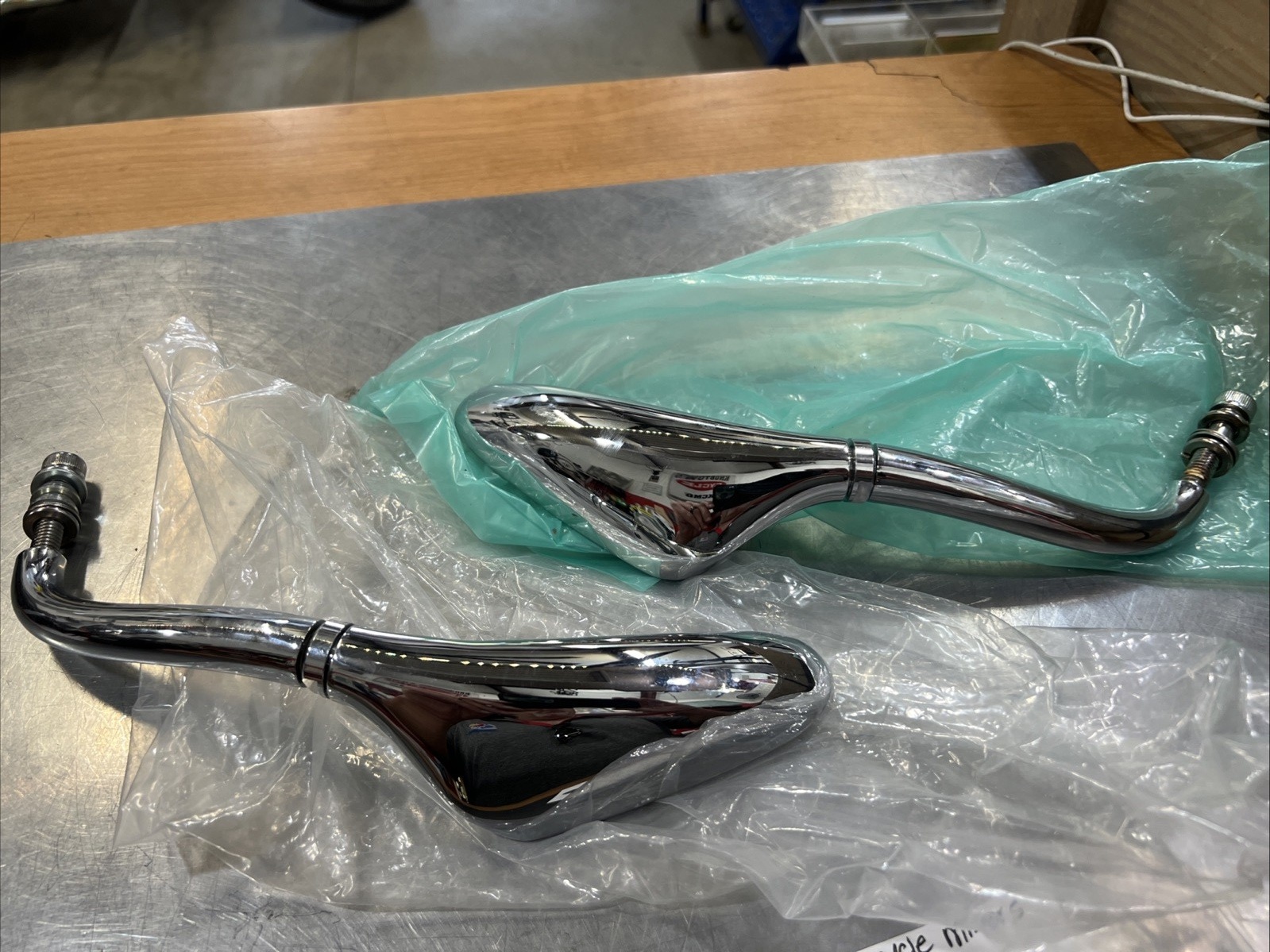 Custom Motorcycle Mirrors LH & RH | Knobtown Cycle