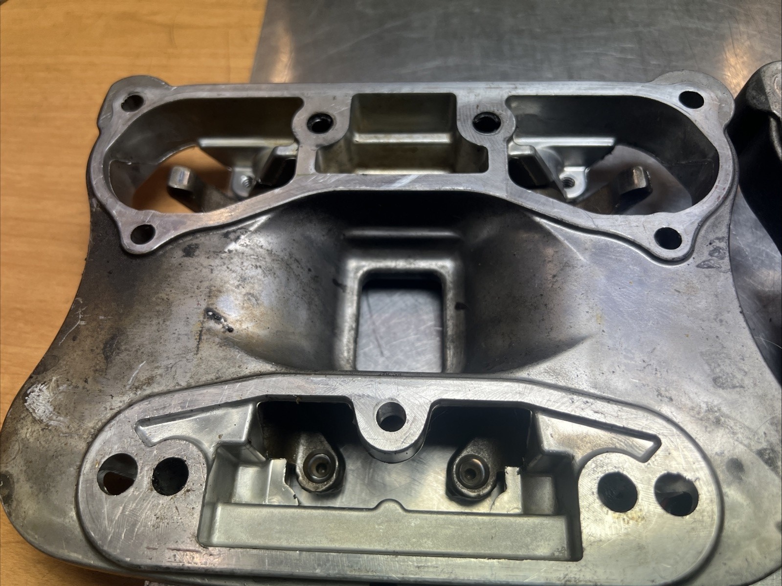 Harley Davidson oem Lower Rocker Boxes Sportster #17579-07