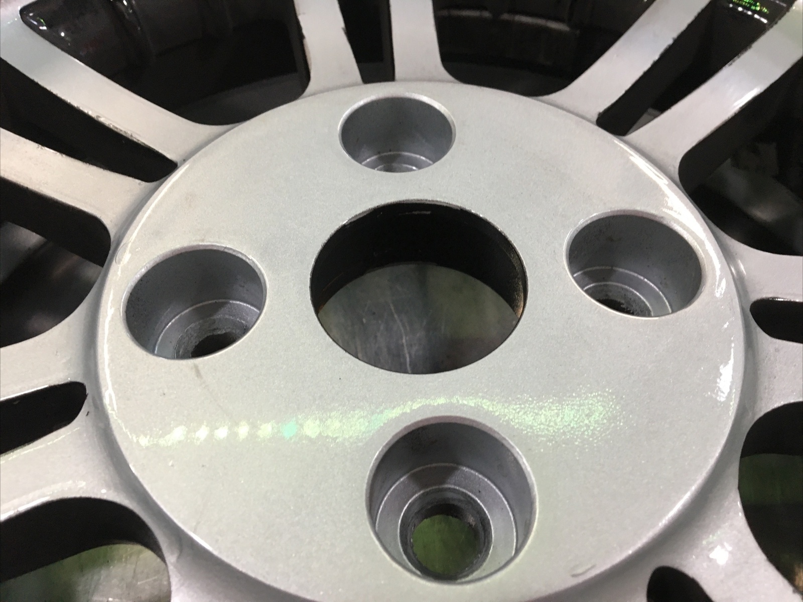 Harley Davidson oem Rear Wheel #83327-09 | Knobtown Cycle