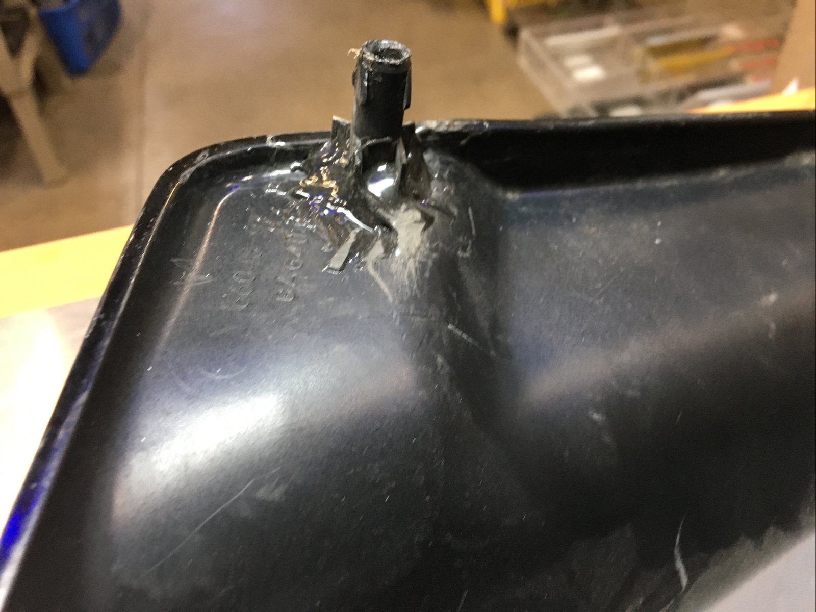 Harley Davidson oem RH Side Cover #66048-97 | Knobtown Cycle