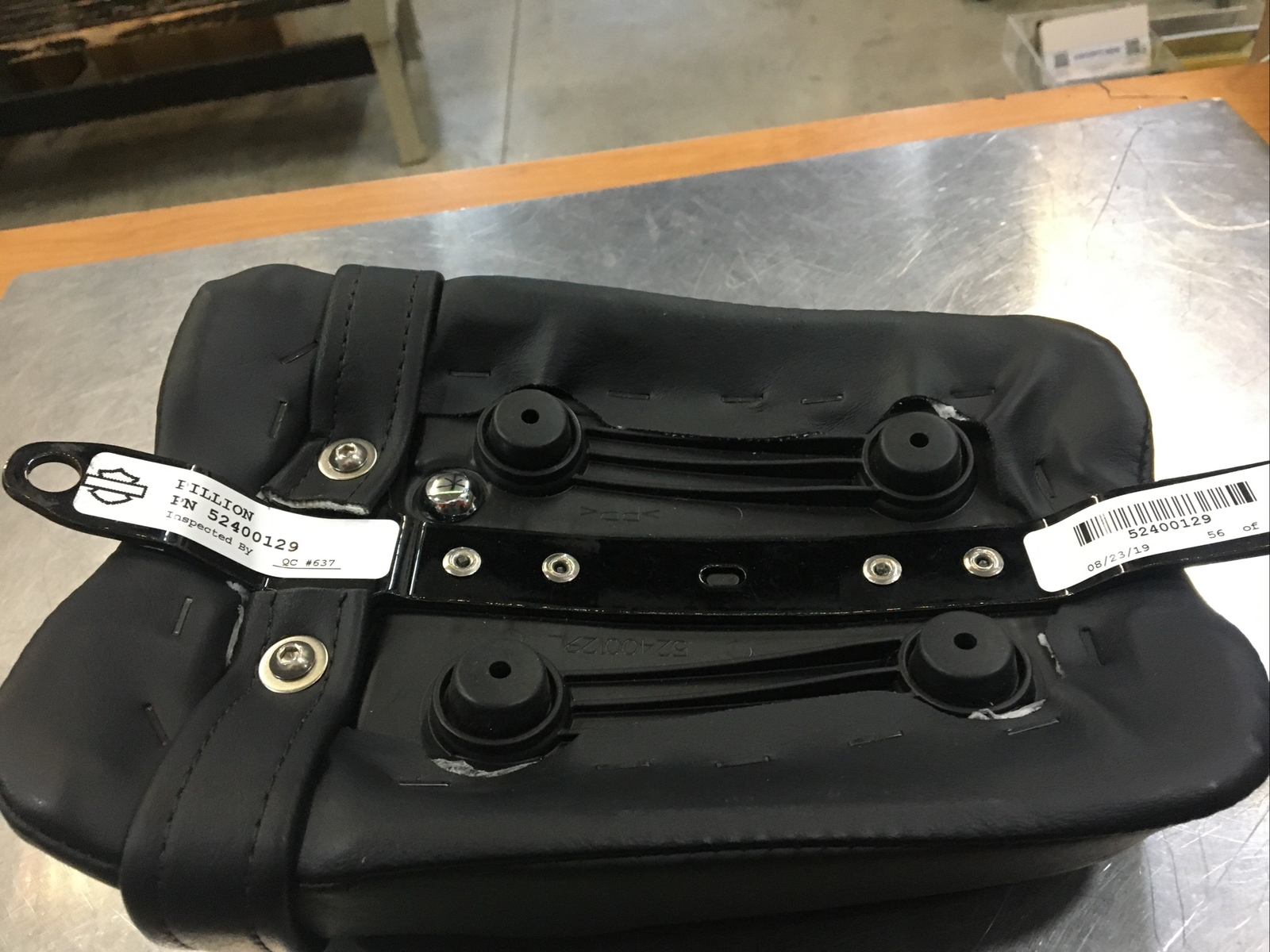 Harley Davidson oem Passenger Pillion Pad #52400129