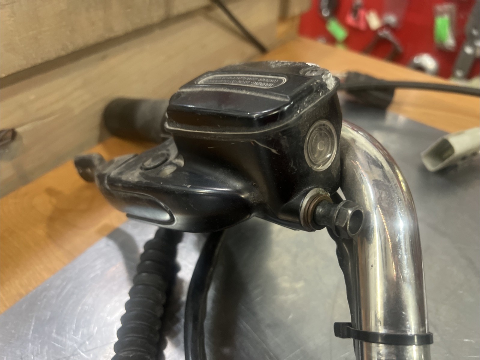 Harley Davidson Handlebars, Switches & Controls