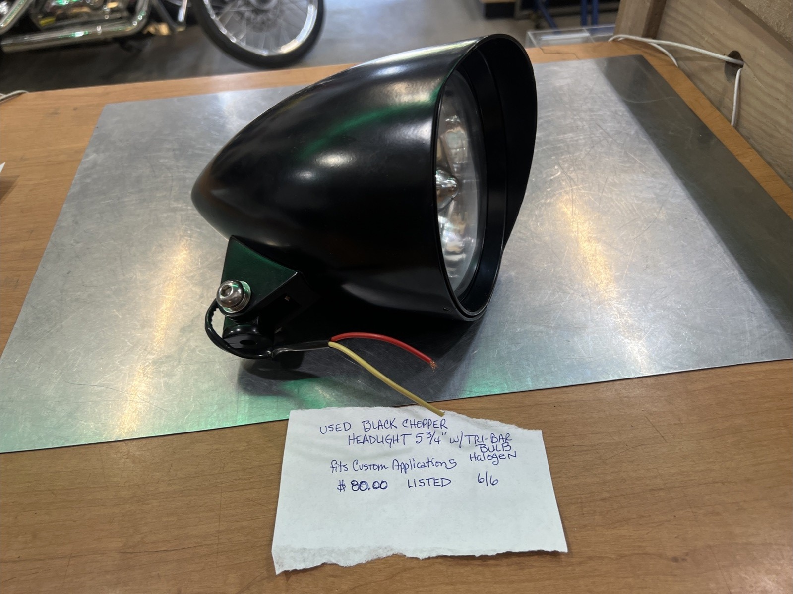 Black Chopper Headlight 5-3/4” W/Tri-Bar Bulb Halogen