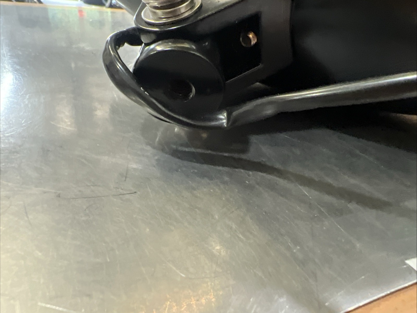 Black Chopper Headlight 5-3/4” W/Tri-Bar Bulb Halogen