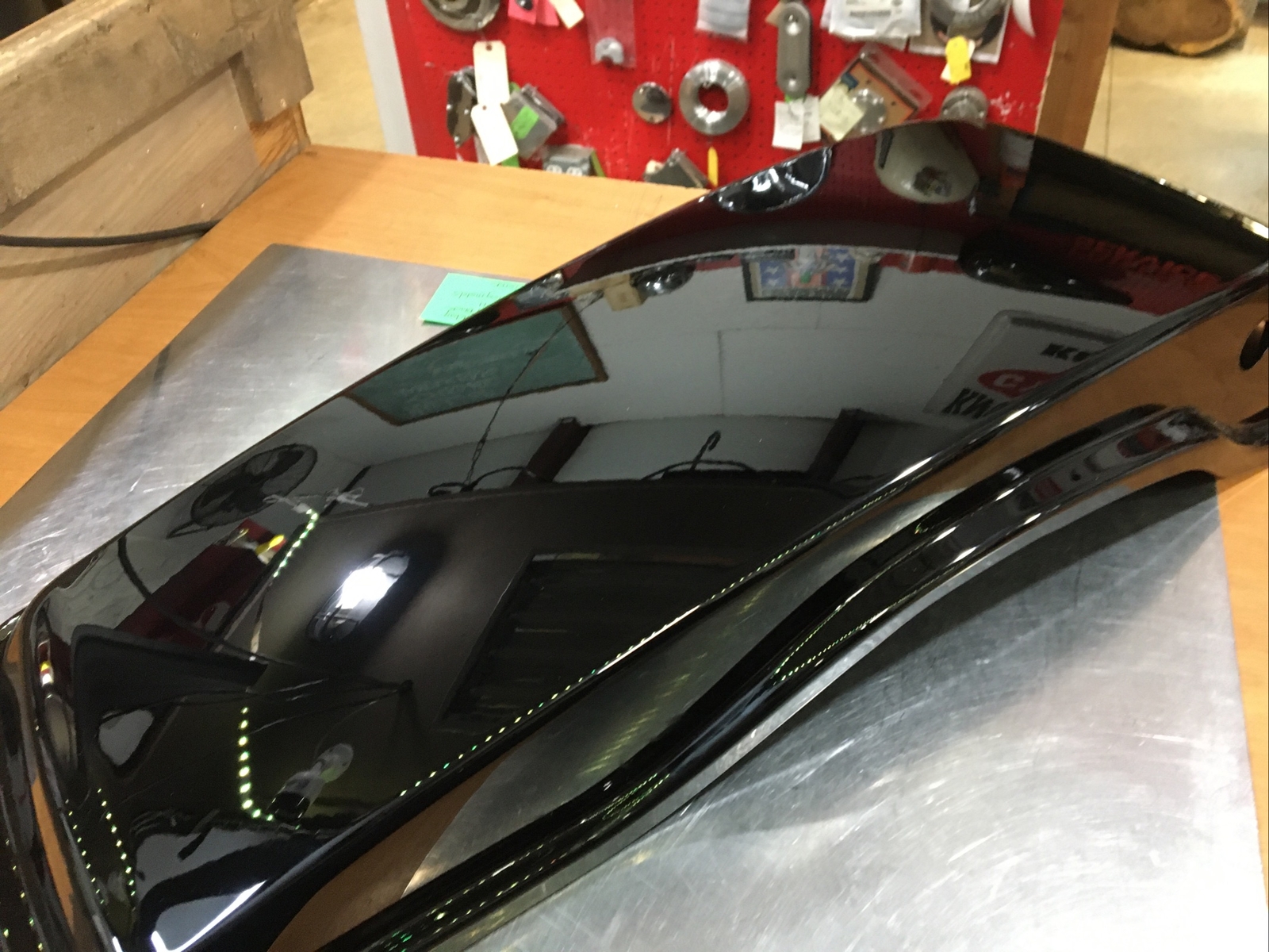 Harley Davidson oem LH Saddlebag Lid Vivid Black #90201055DH