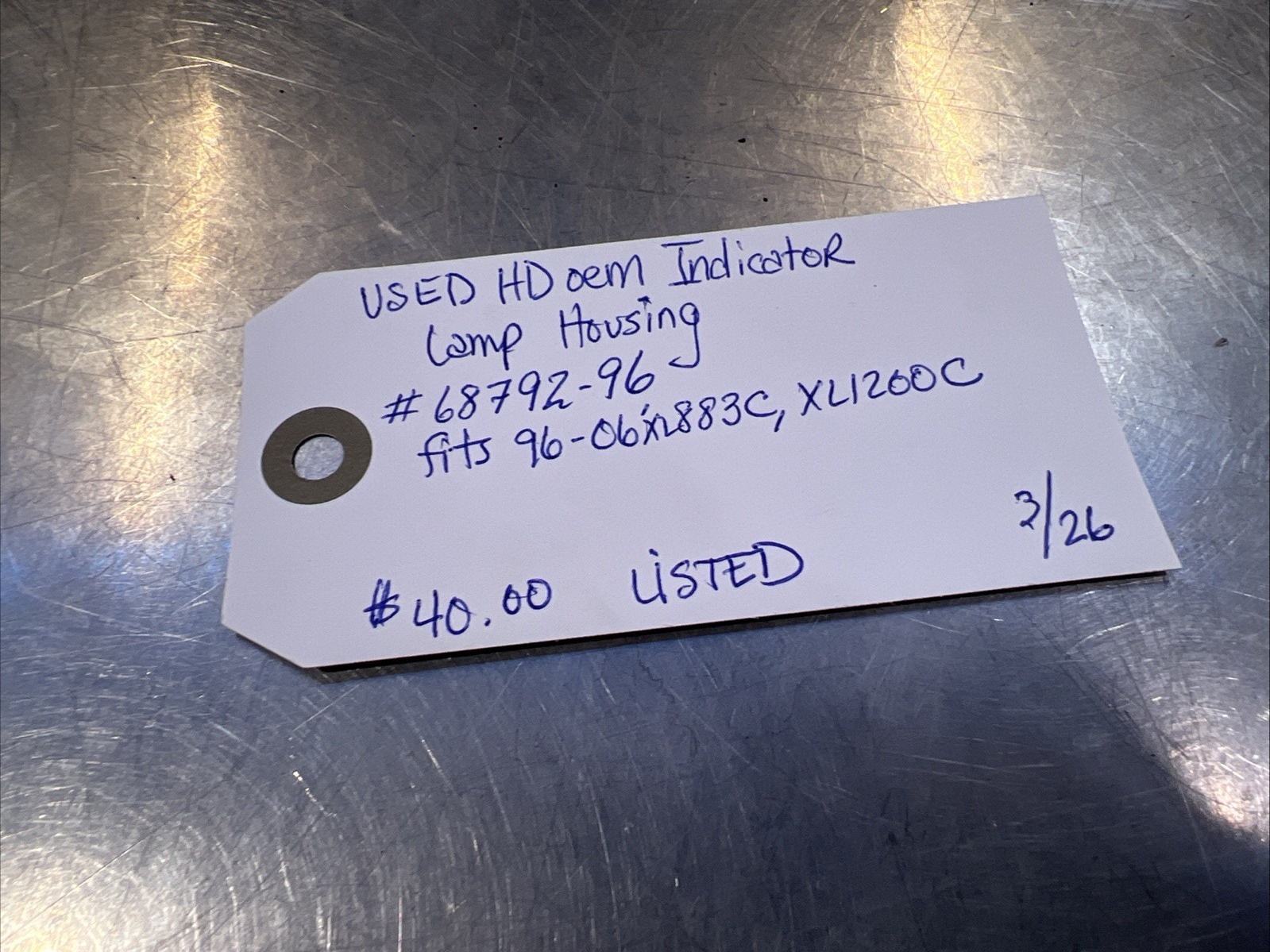 Harley Davidson oem Indicator Lamp Housing #68792-96