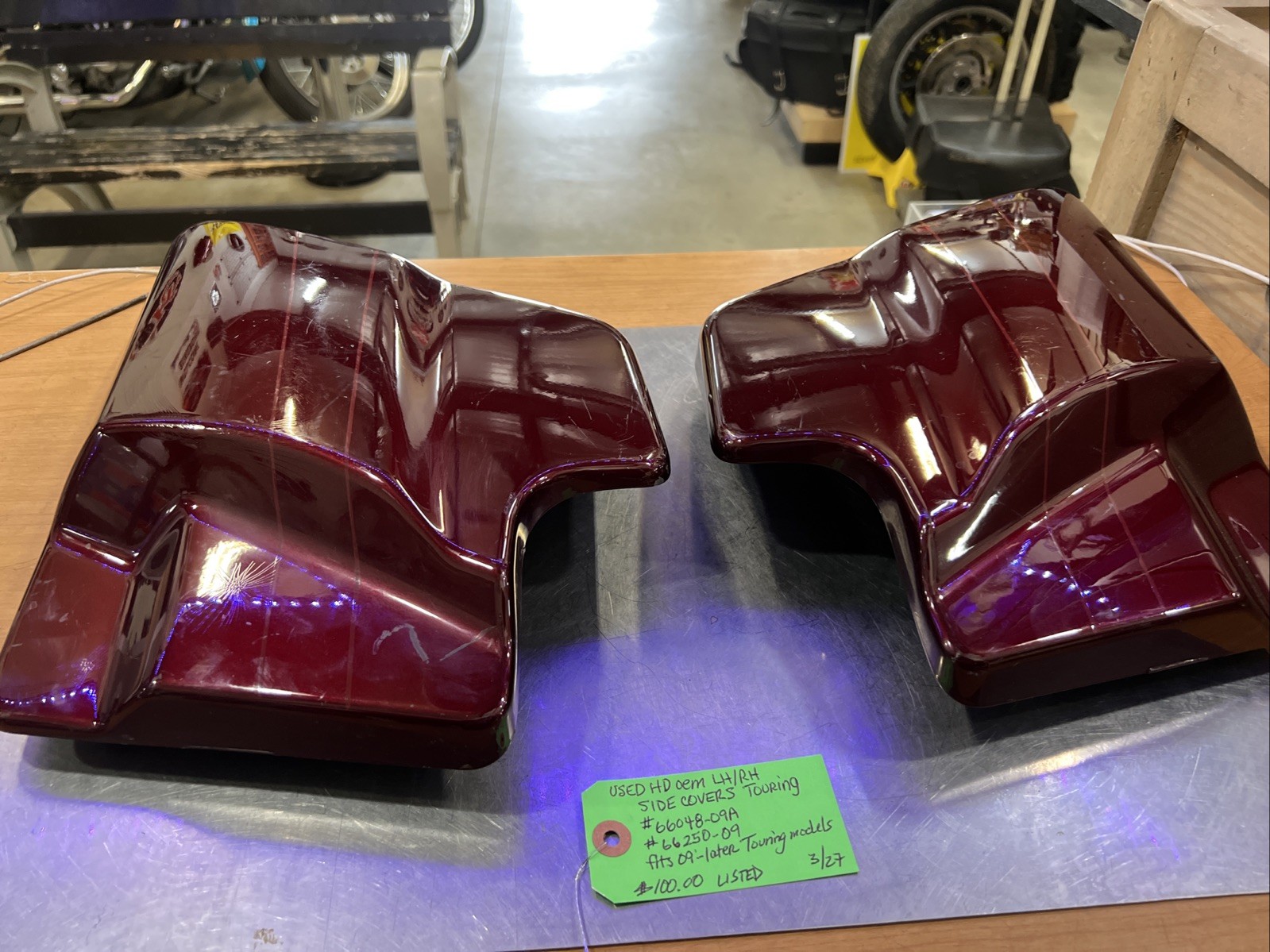 Harley Davidson oem LH/RH Side Covers Touring #66048-09A/66250-09