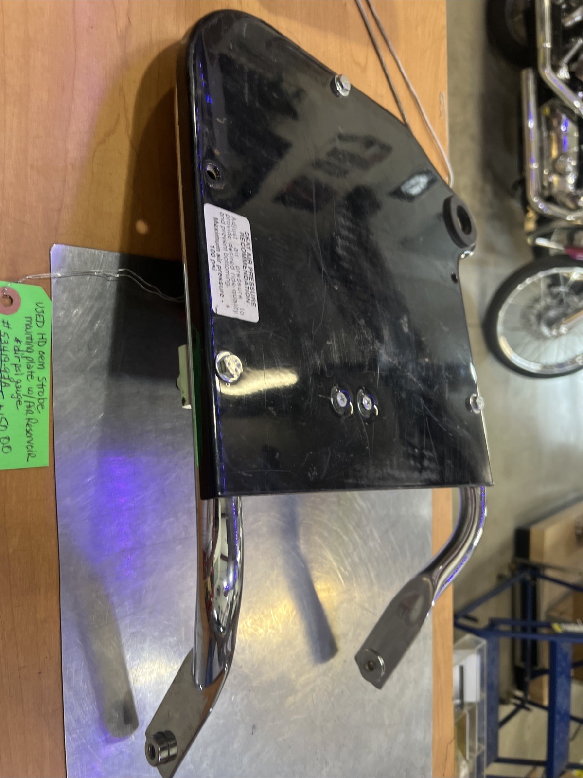 Harley Davidson oem Strobe Mounting Plate W/Air Reservoir And Gauge #53419-97A