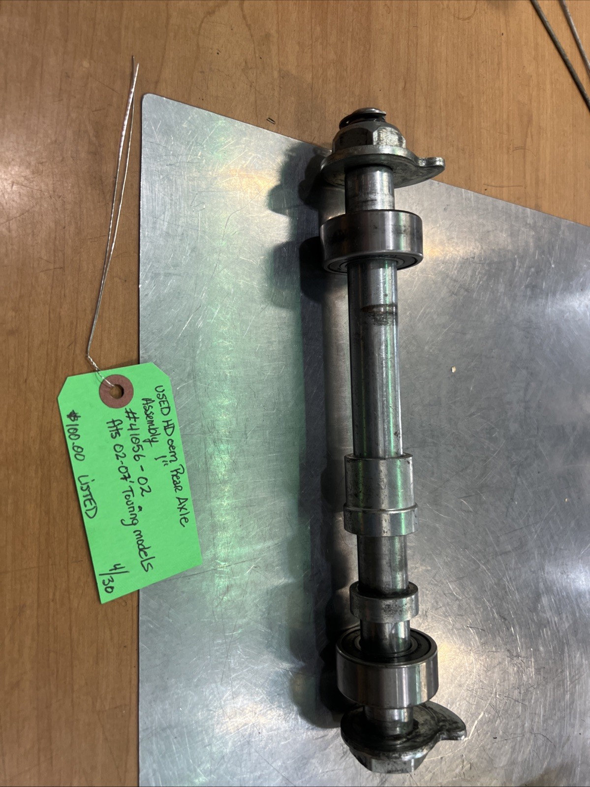 Harley Davidson oem Rear Axle Assembly 1” #41056-02