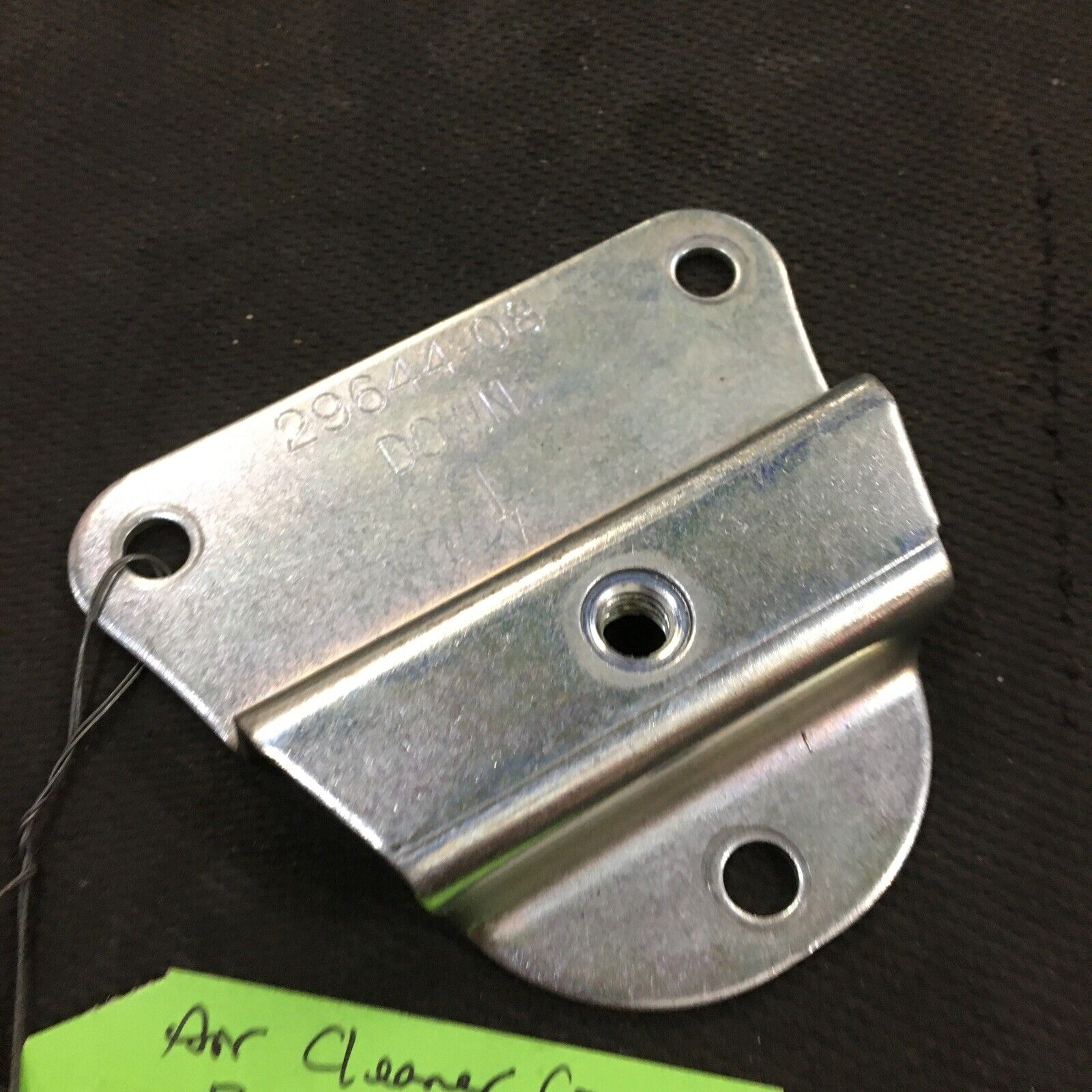 Harley Davidson OEM Air cleaner cover bracket #29644-08