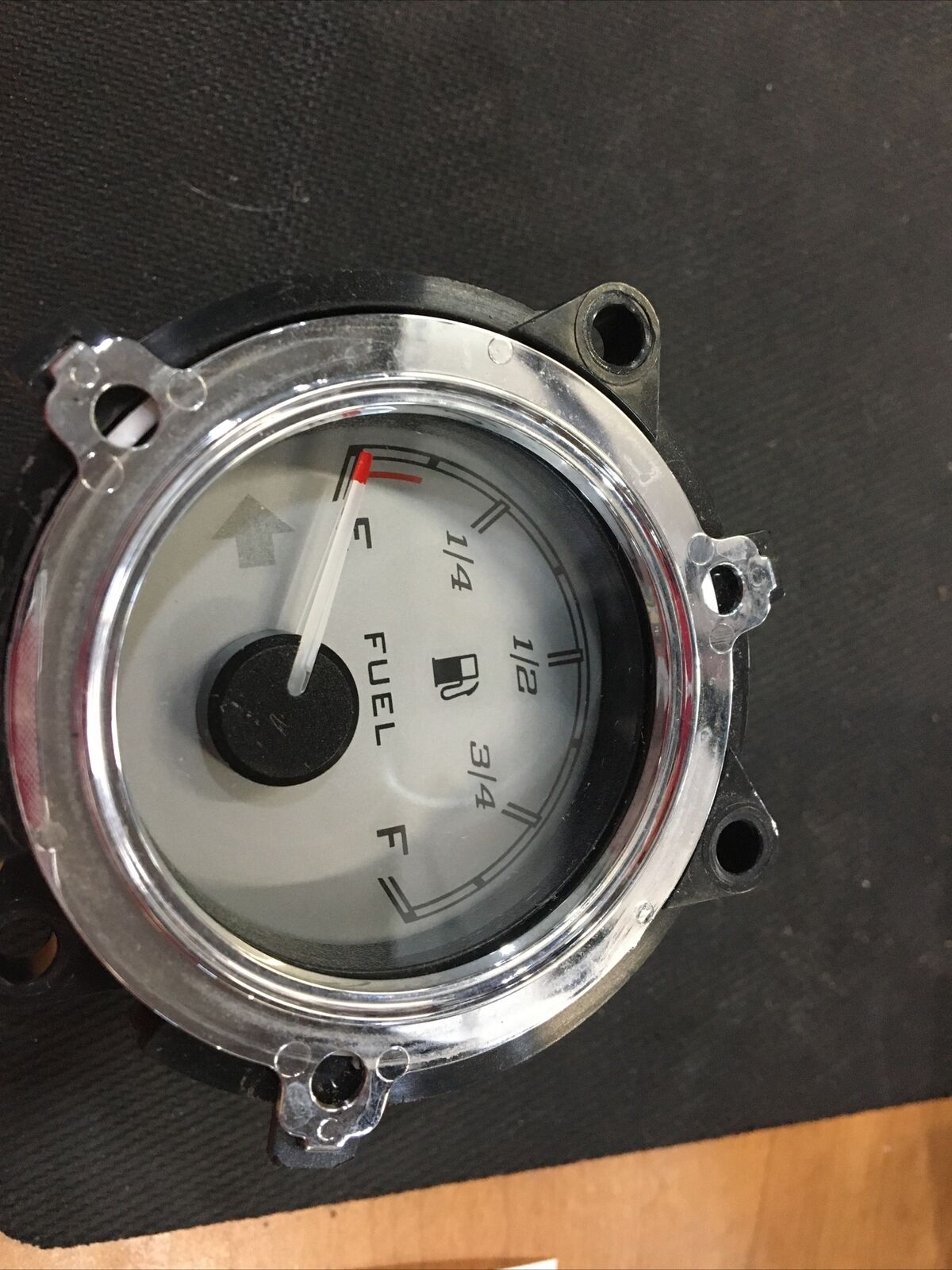 Harley Davidson OEM Fuel gauge silver #70900163