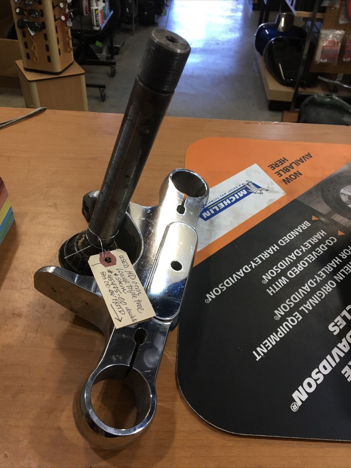 Harley Davidson OEM lower triple tree and stem #45475-00