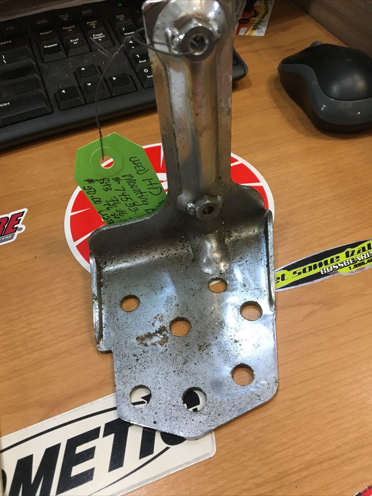 Harley Davidson Voltage regulator mount #74533-75B