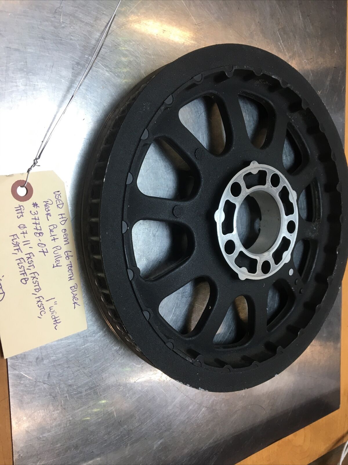 Harley Davidson oem 66 Tooth Black Rear Belt Pulley #37778-07
