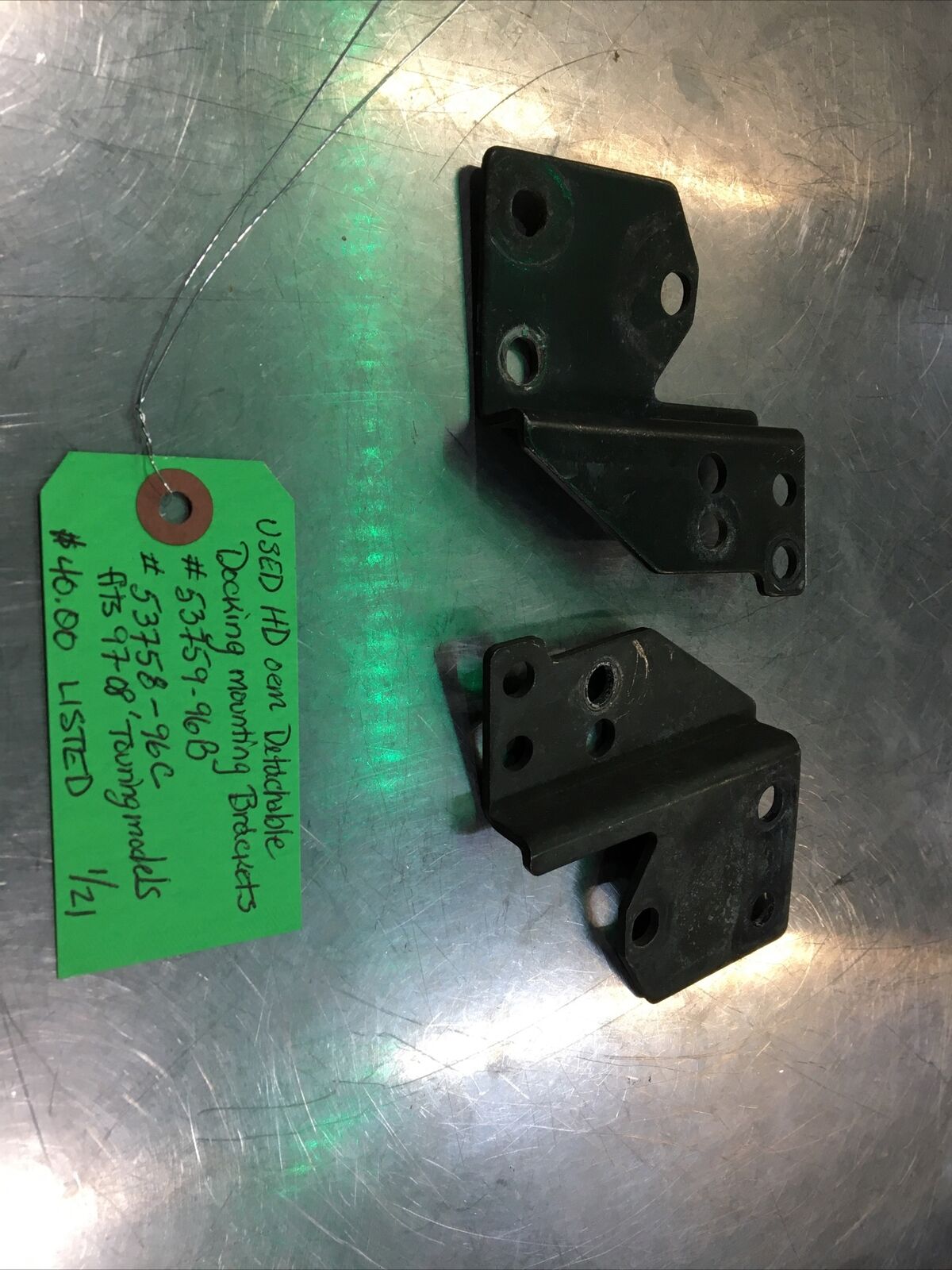 Harley Davidson oem Detachable Docking Mounting Brackets #53759-96B/53758-96C