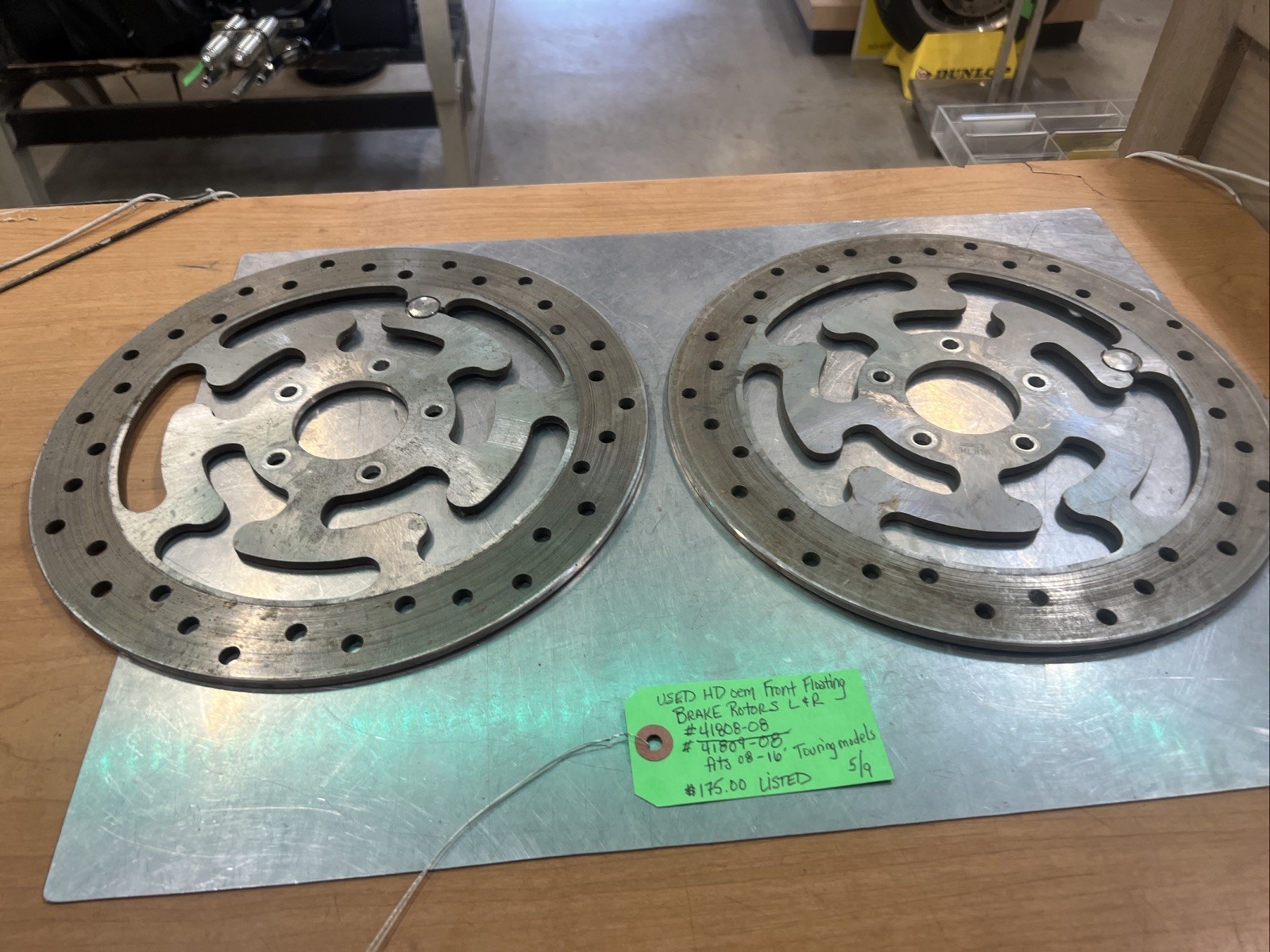 Harley Davidson oem Front Floating Brake Rotors L & R #41808-08