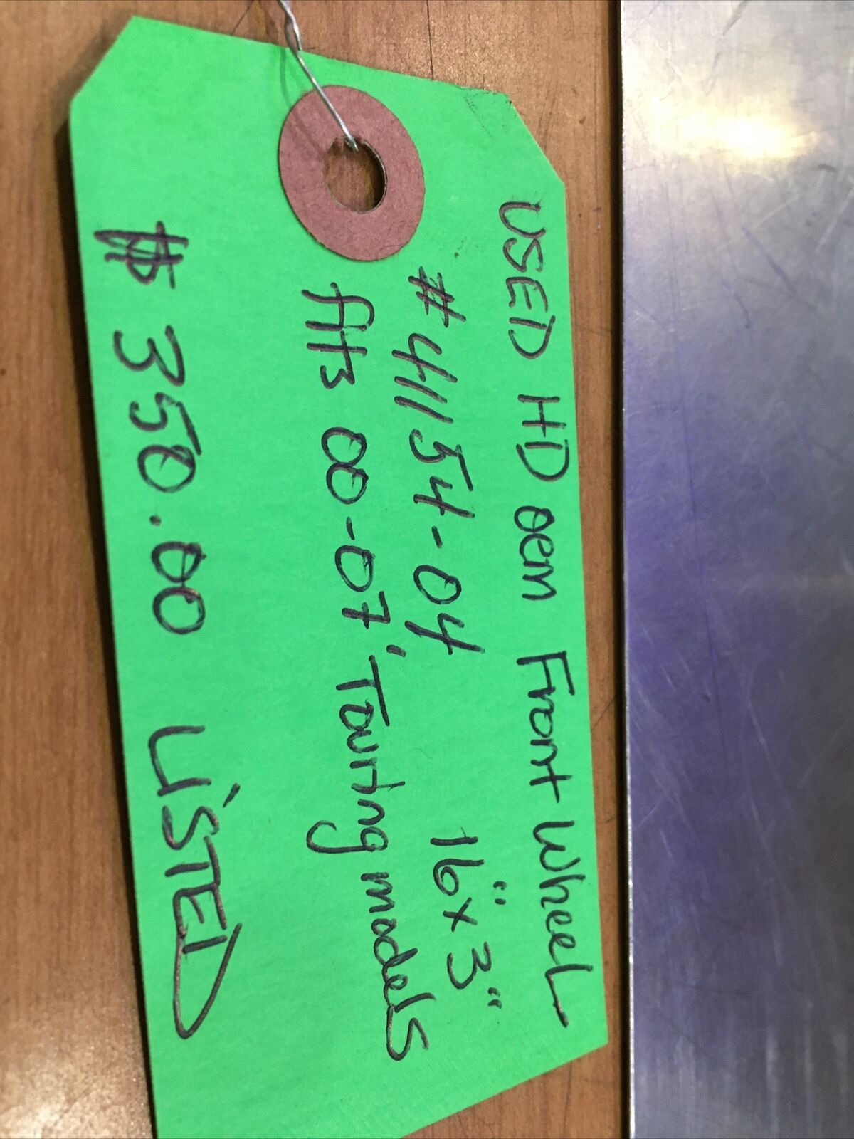 Harley Davidson oem Front Wheel #41154-04