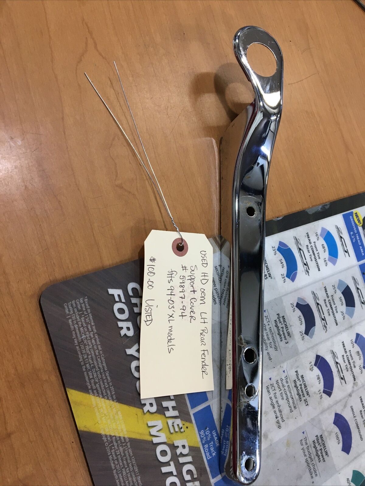 Harley Davidson oem LH Rear Fender Support Cover #59897-94