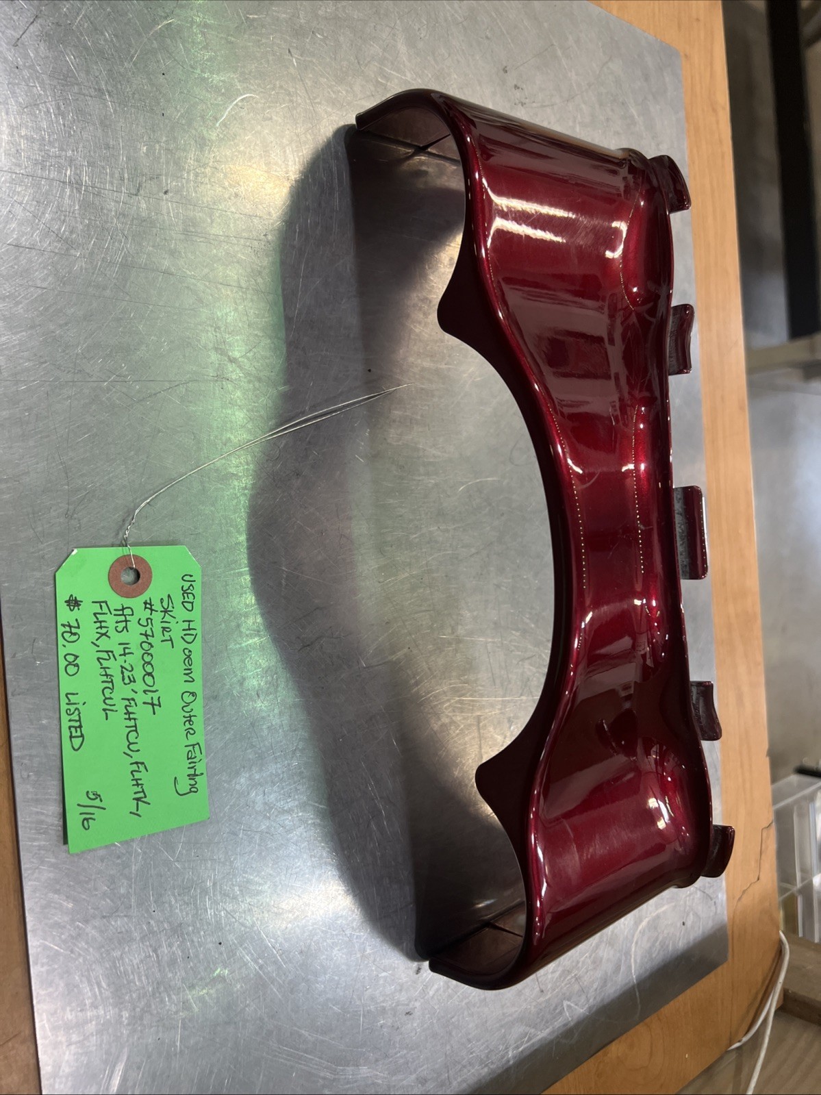 Harley Davidson oem Outer Fairing Skirt #57000017