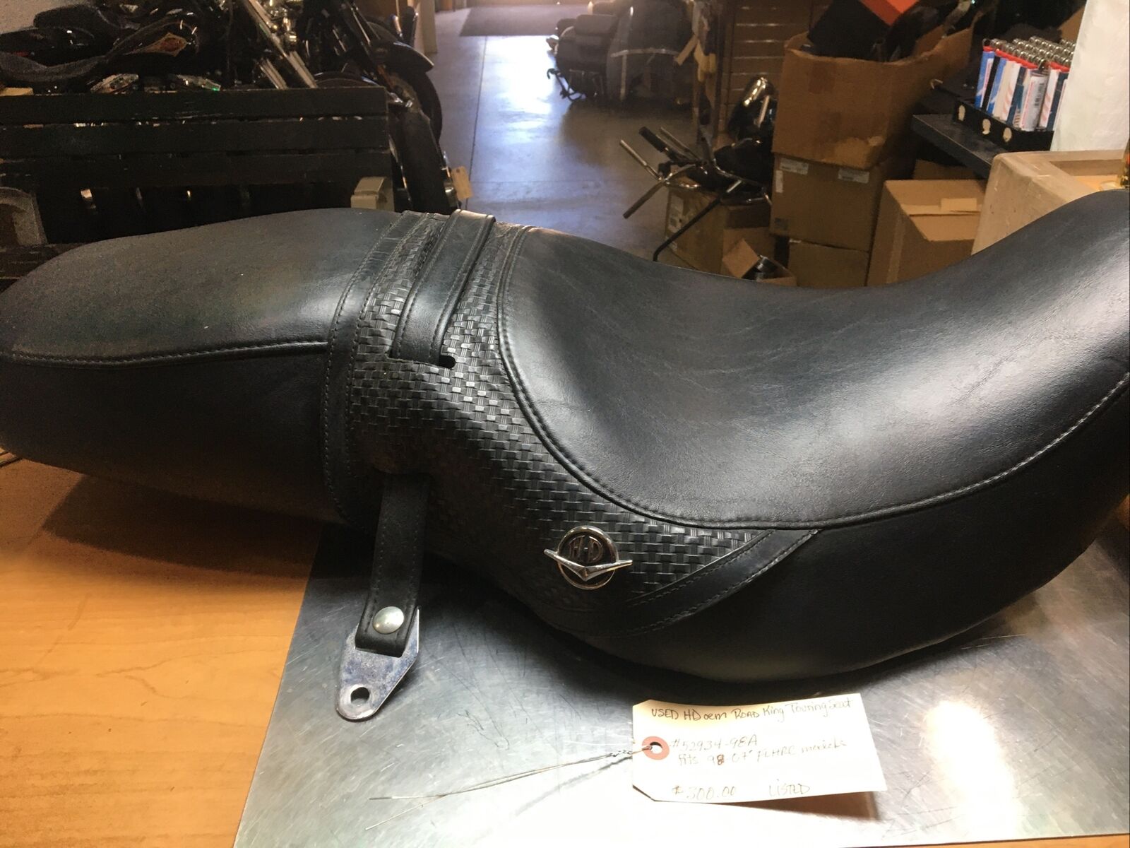 Harley Davidson oem Road King Touring Seat #52934-98A