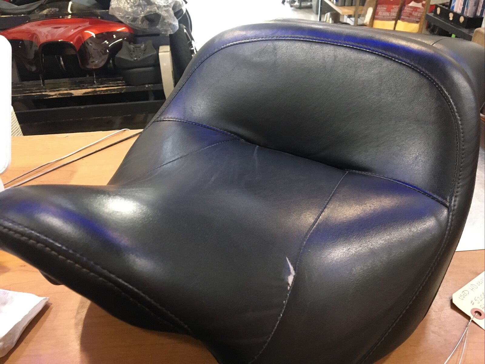 Harley Davidson oem Touring Seat #52000033